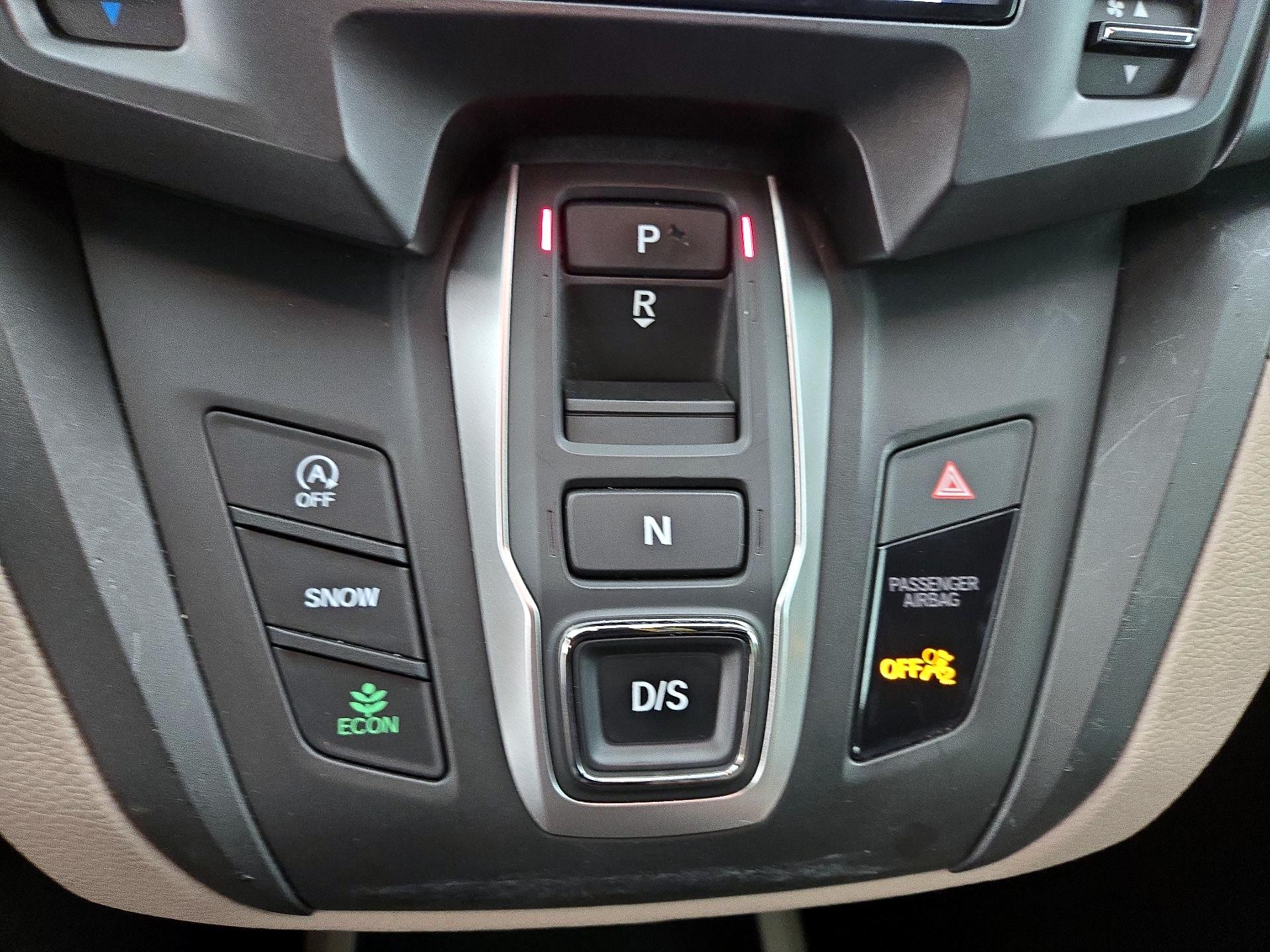 Thumbnail: 2021 Honda Odyssey - 17