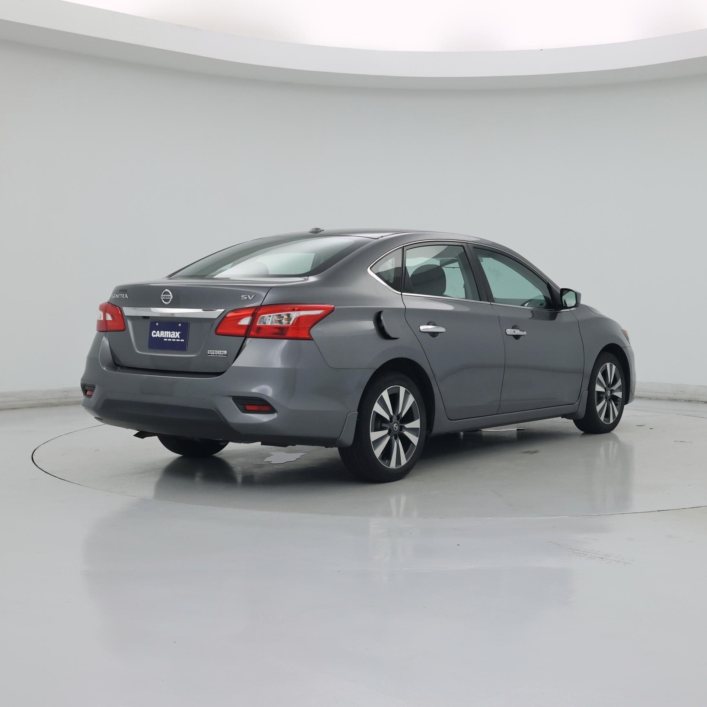 Thumbnail: 2019 Nissan Sentra - 8