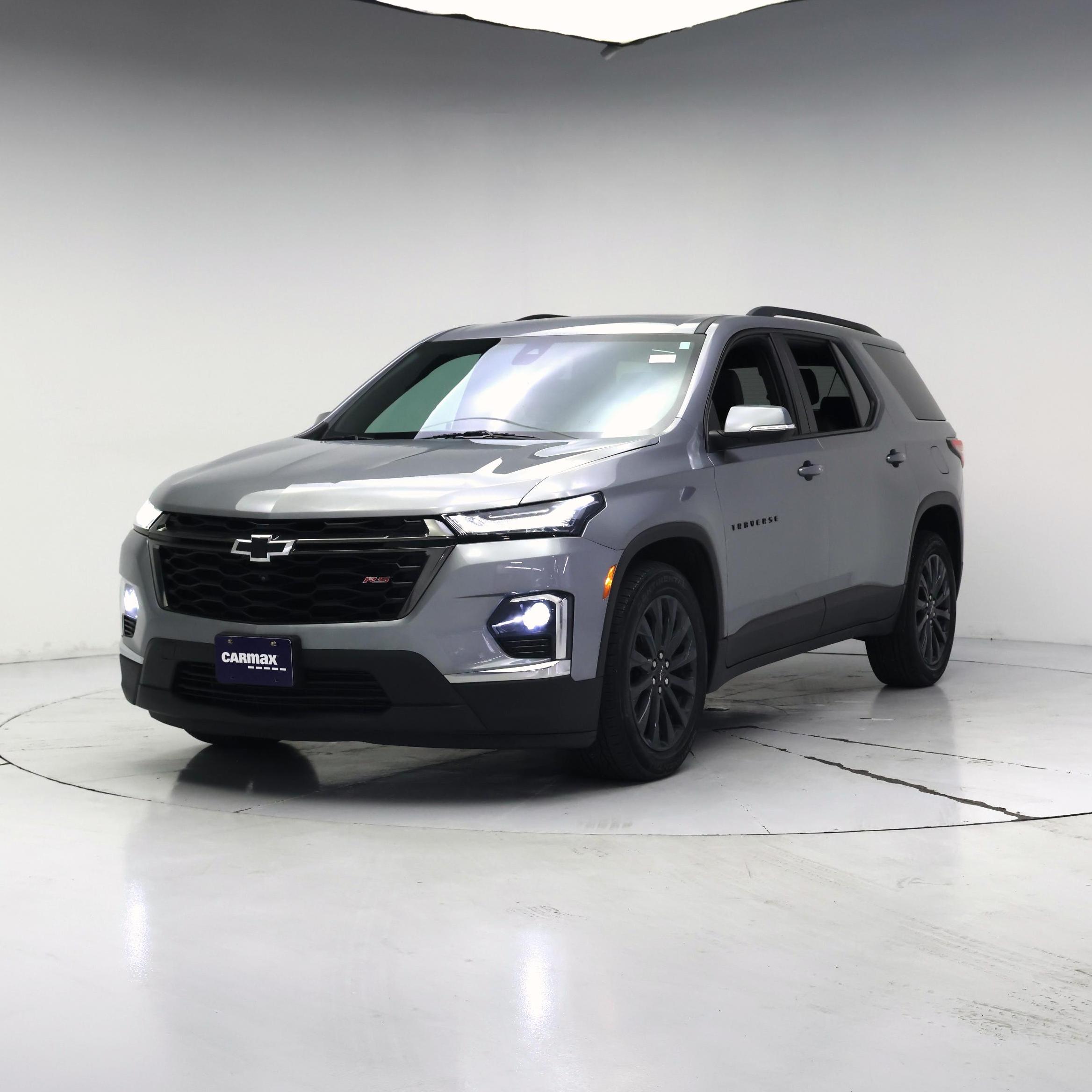 Thumbnail: 2023 Chevrolet Traverse - 4