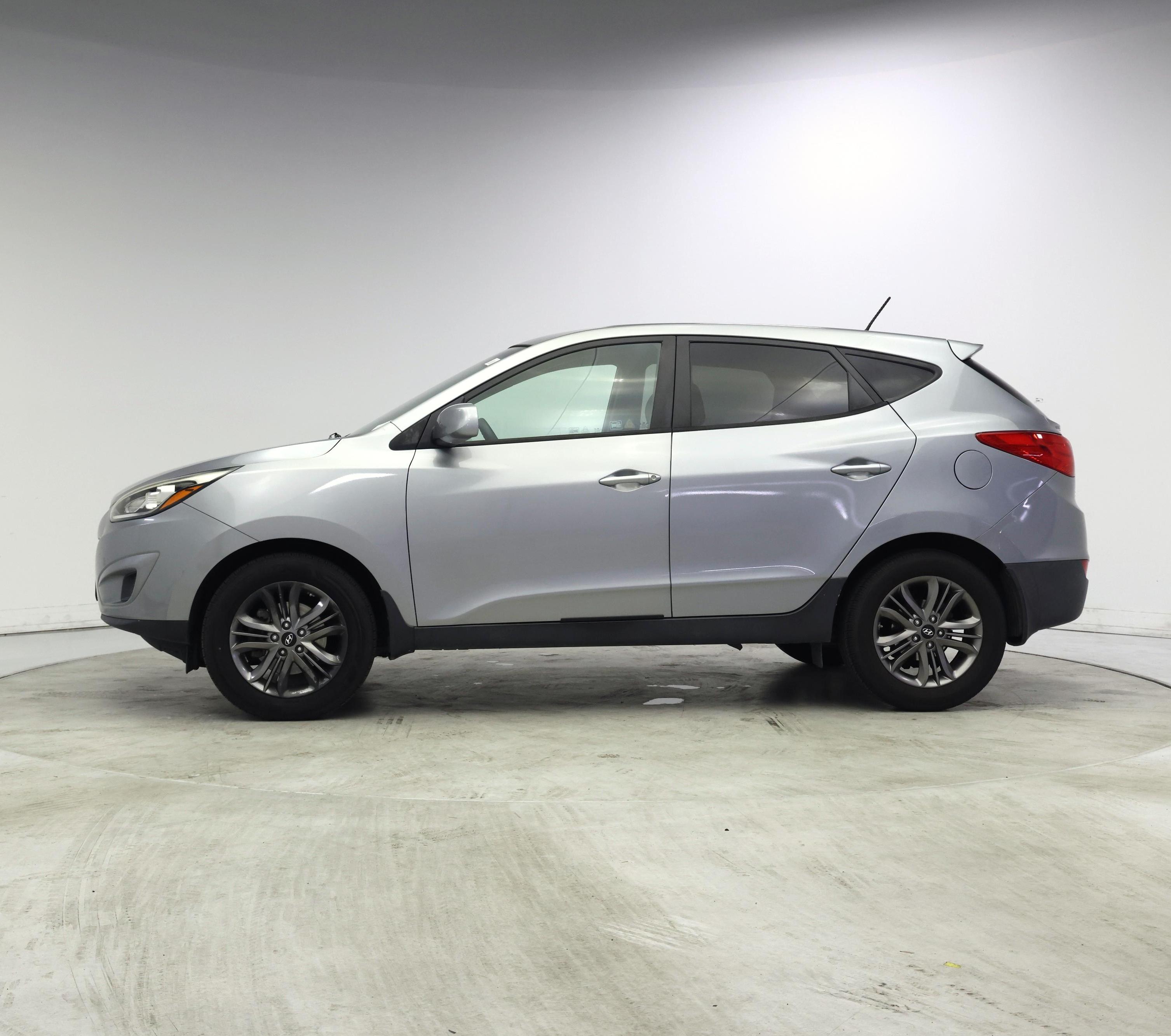 Thumbnail: 2015 Hyundai Tucson - 3