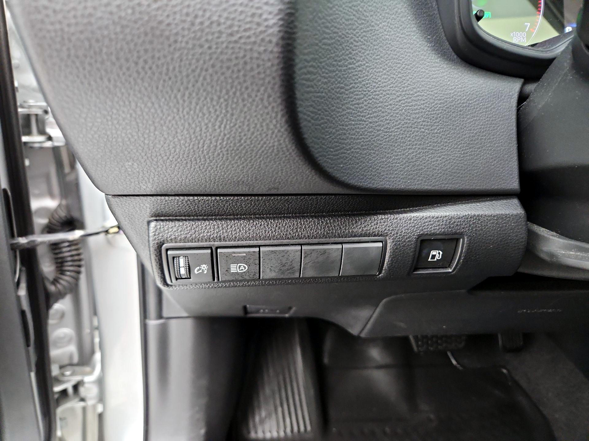 Thumbnail: 2023 Toyota Corolla - 13
