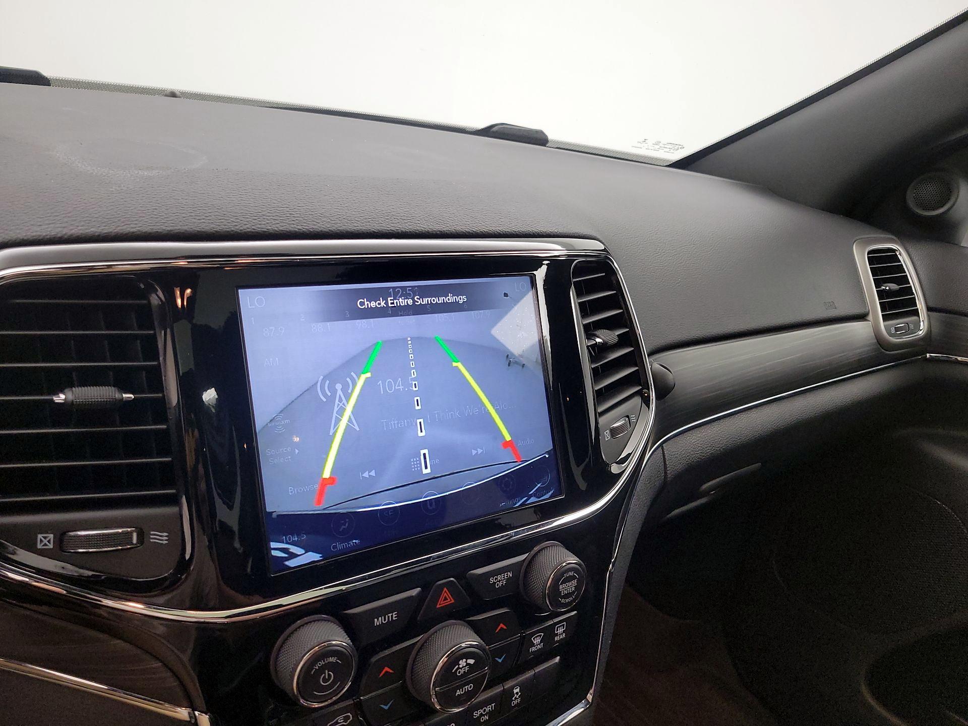 Thumbnail: 2019 Jeep Grand Cherokee - 15