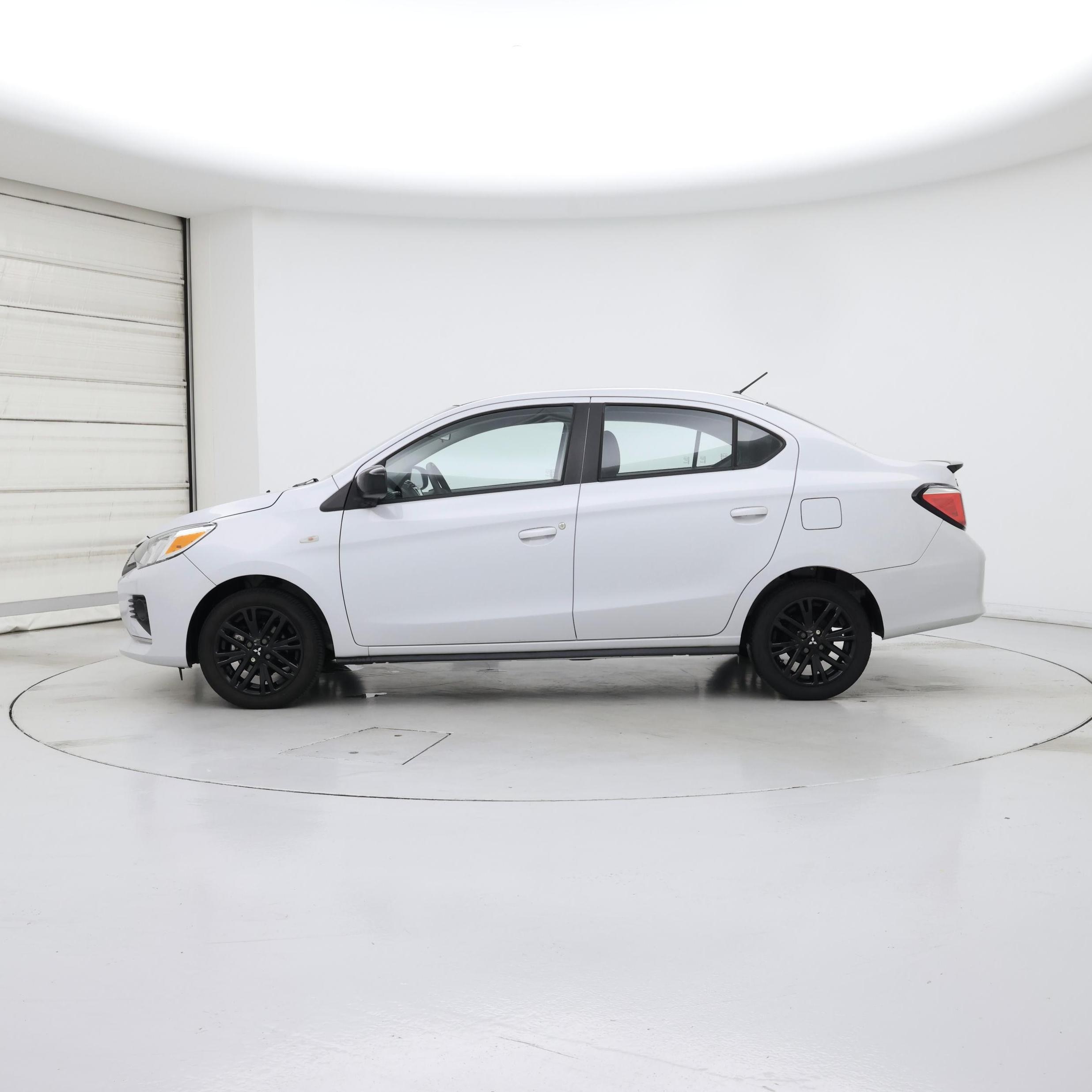 Thumbnail: 2022 Mitsubishi Mirage G4 - 3