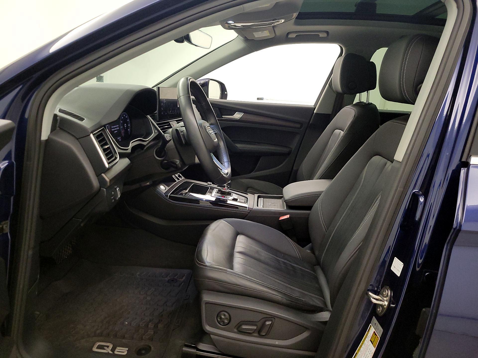 Thumbnail: 2021 Audi Q5 - 11