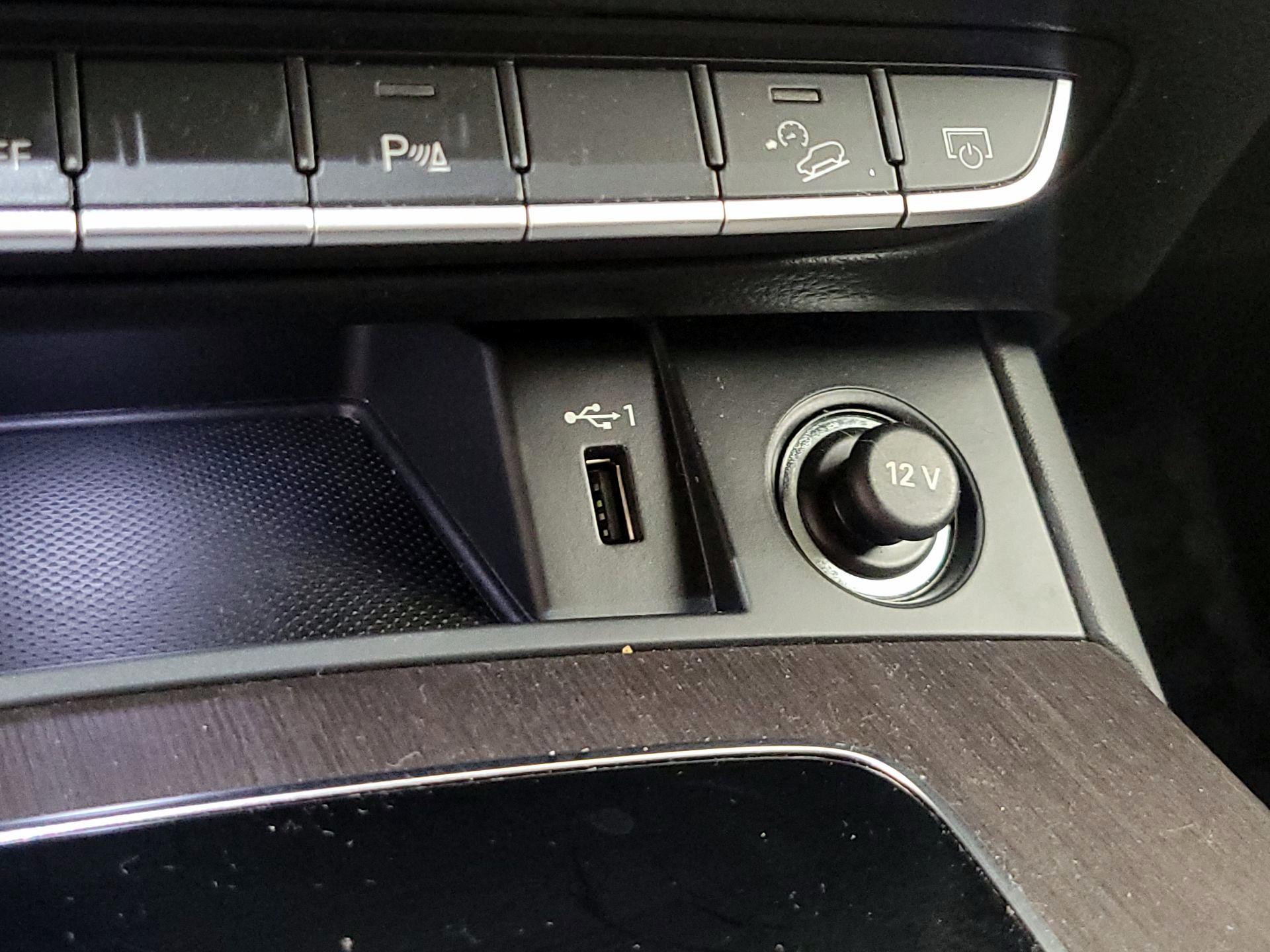 Thumbnail: 2021 Audi Q5 - 18