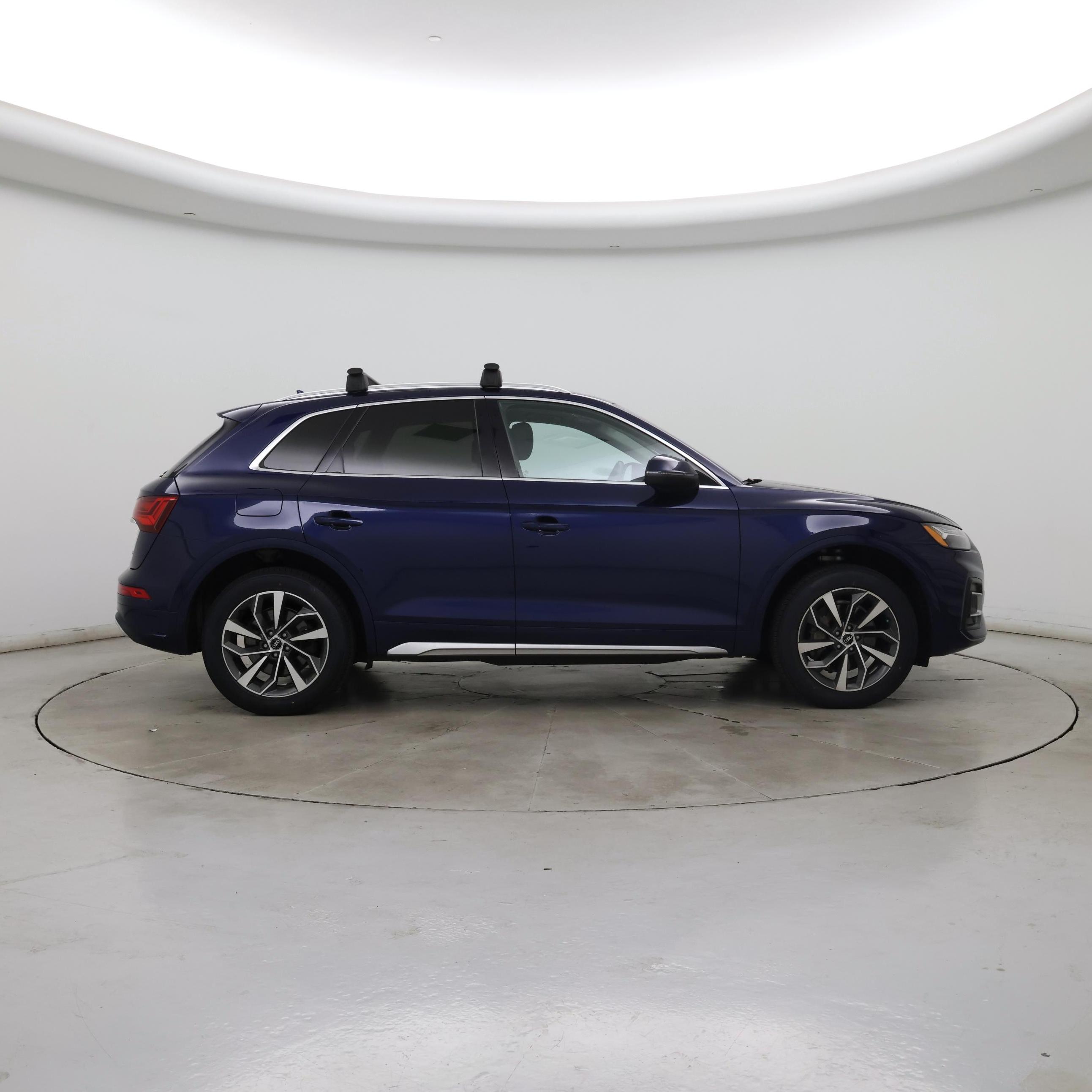 Thumbnail: 2021 Audi Q5 - 7