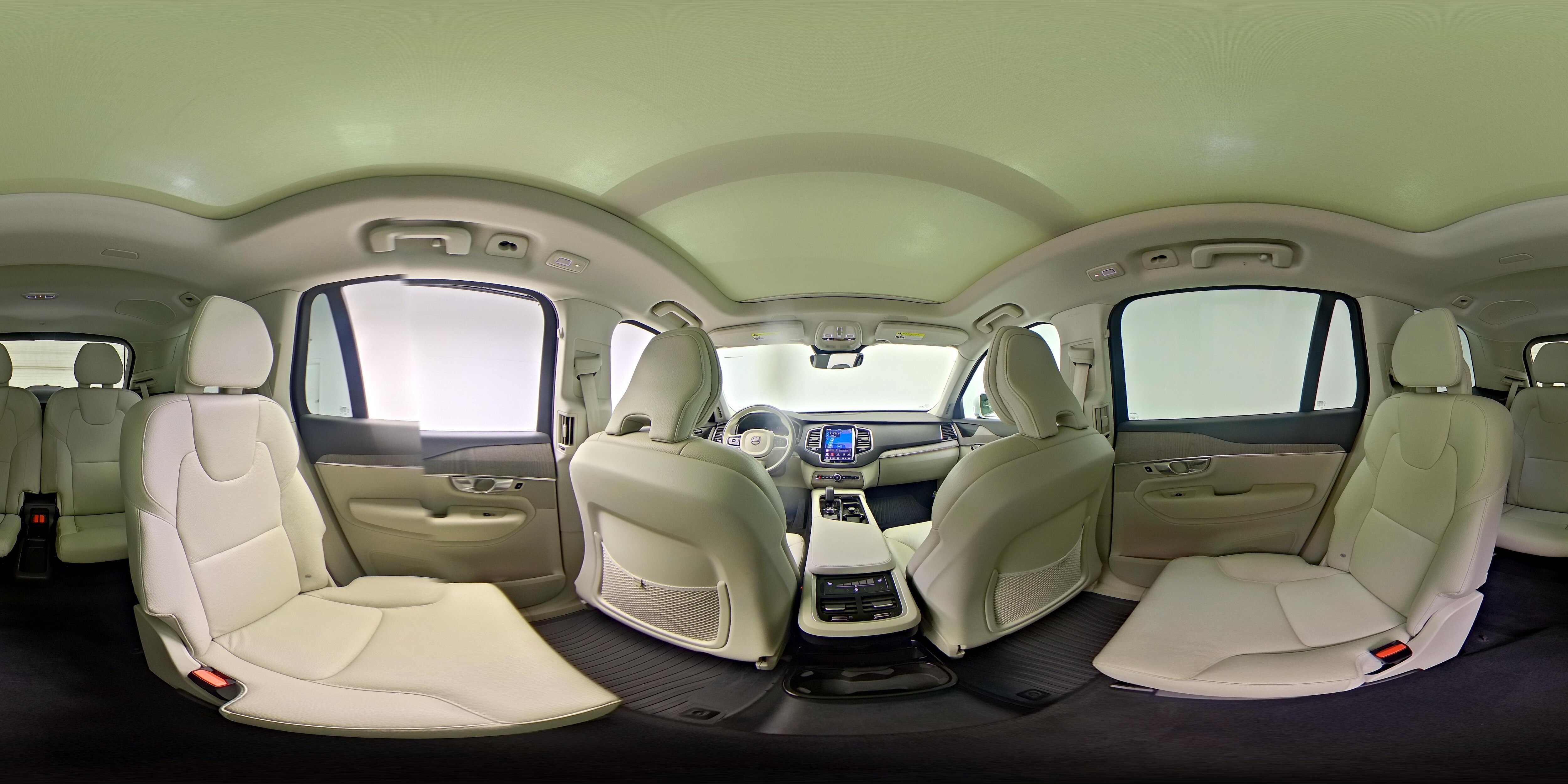 2023 Volvo XC90 Plus - Photo 27