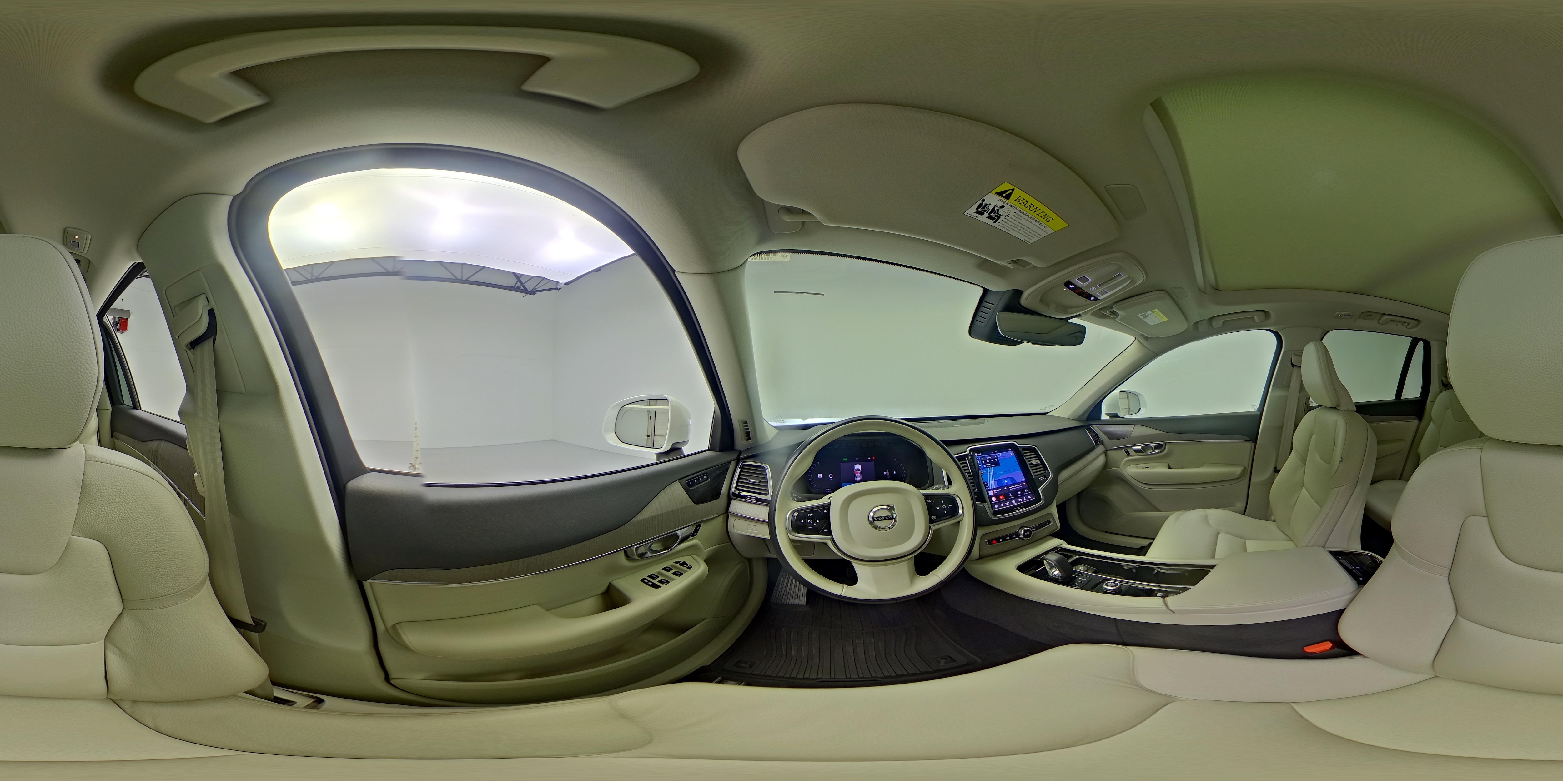 2023 Volvo XC90 Plus - Photo 28
