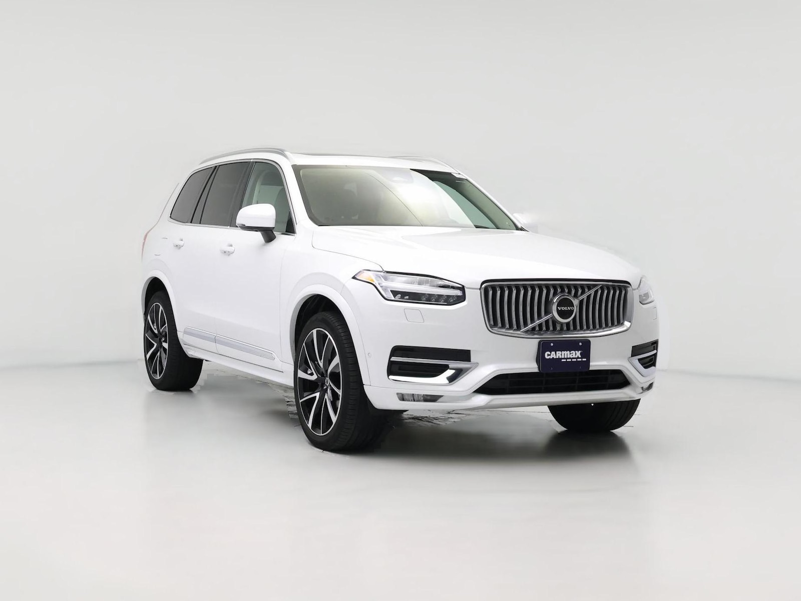 2023 Volvo XC90 Plus - Photo 1