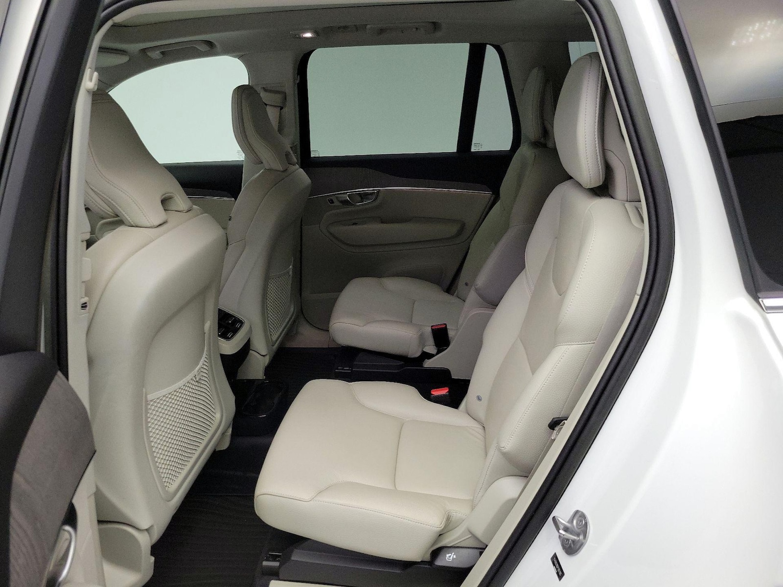 2023 Volvo XC90 Plus - Photo 21