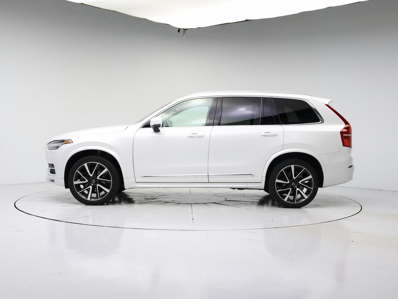 2023 Volvo XC90 Plus - Photo 4