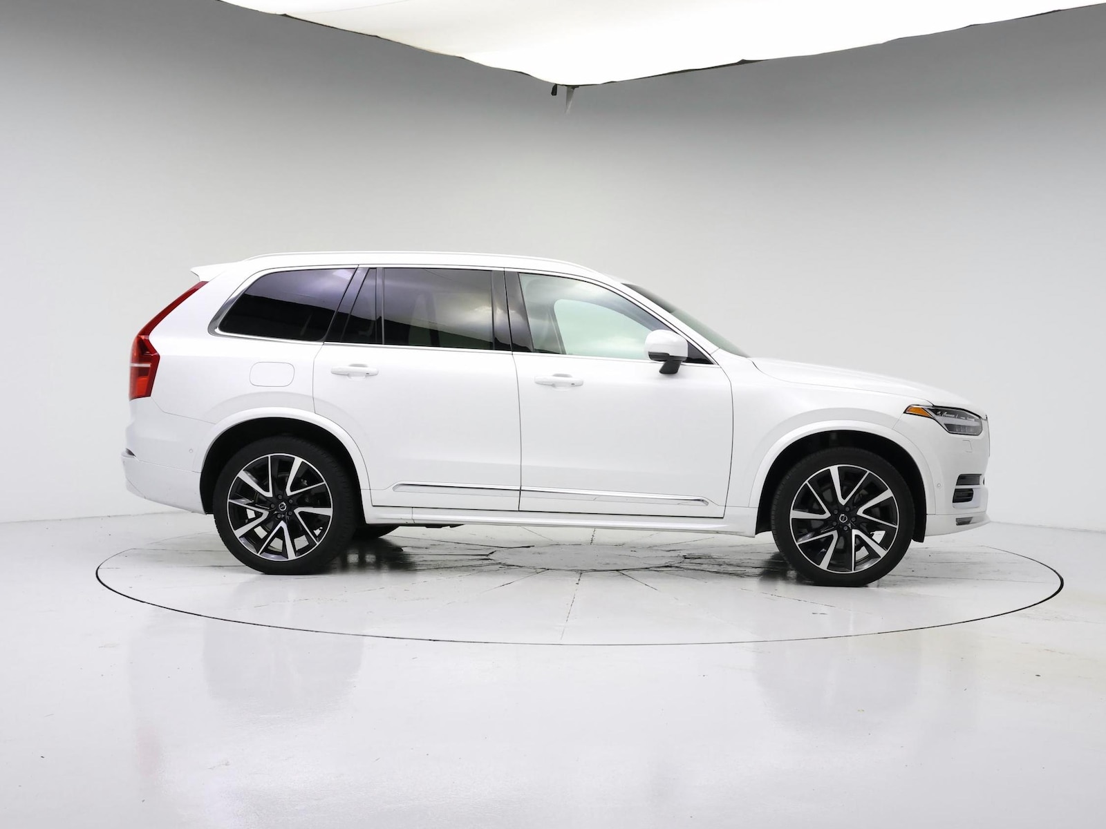 2023 Volvo XC90 Plus - Photo 8