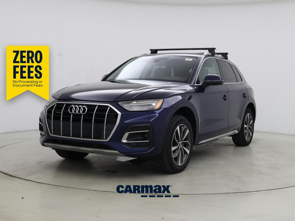 View vehicle photo 5