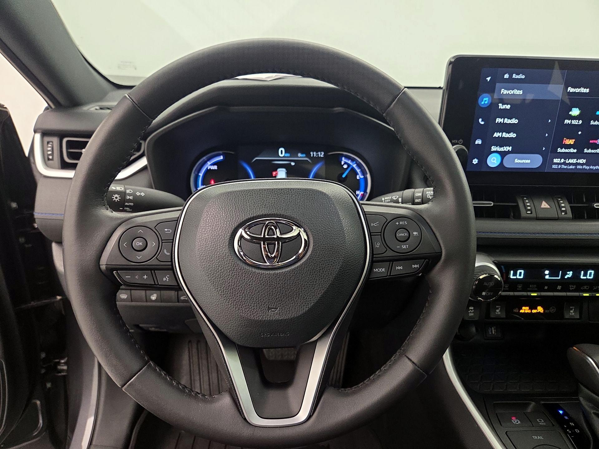 Thumbnail: 2024 Toyota RAV4 - 10