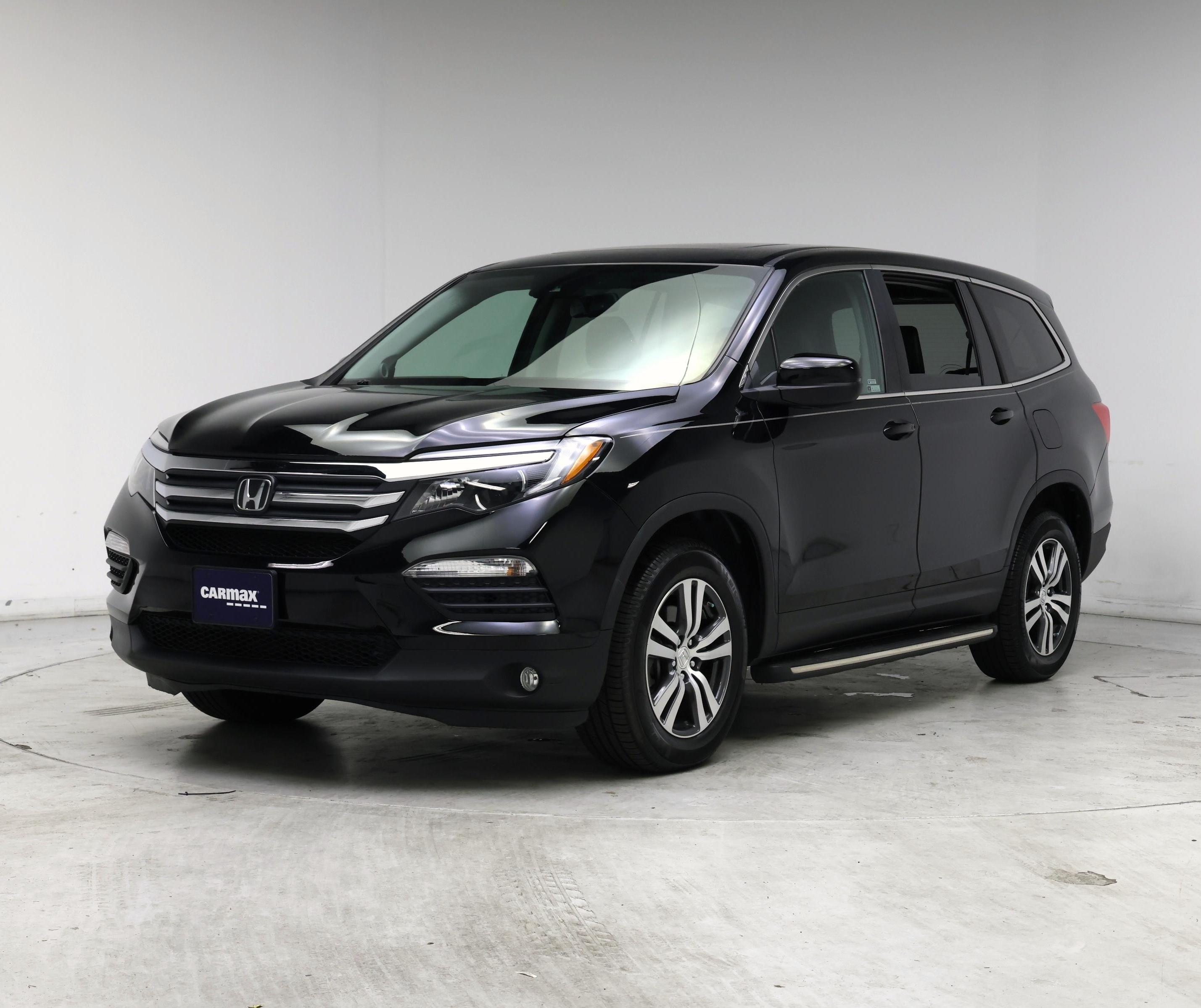 Thumbnail: 2018 Honda Pilot - 4