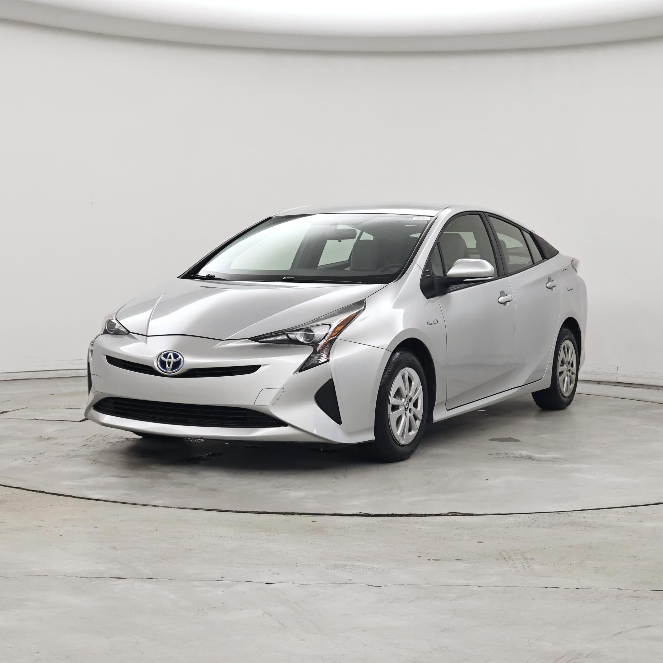 Thumbnail: 2016 Toyota Prius - 4
