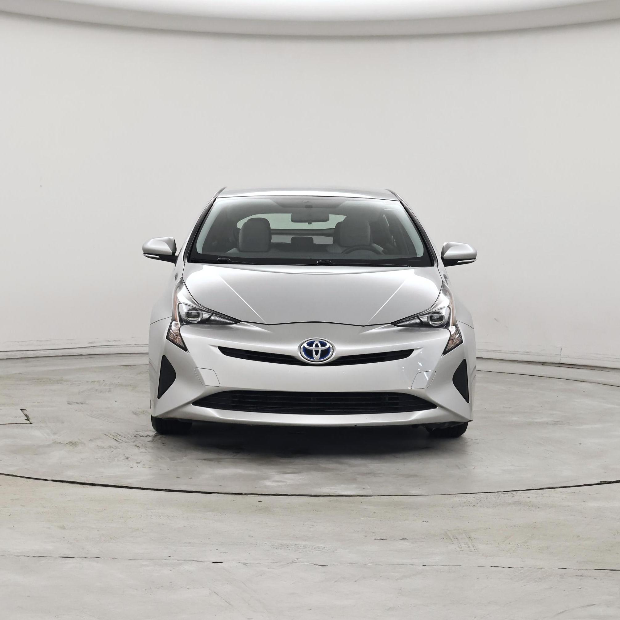 Thumbnail: 2016 Toyota Prius - 5