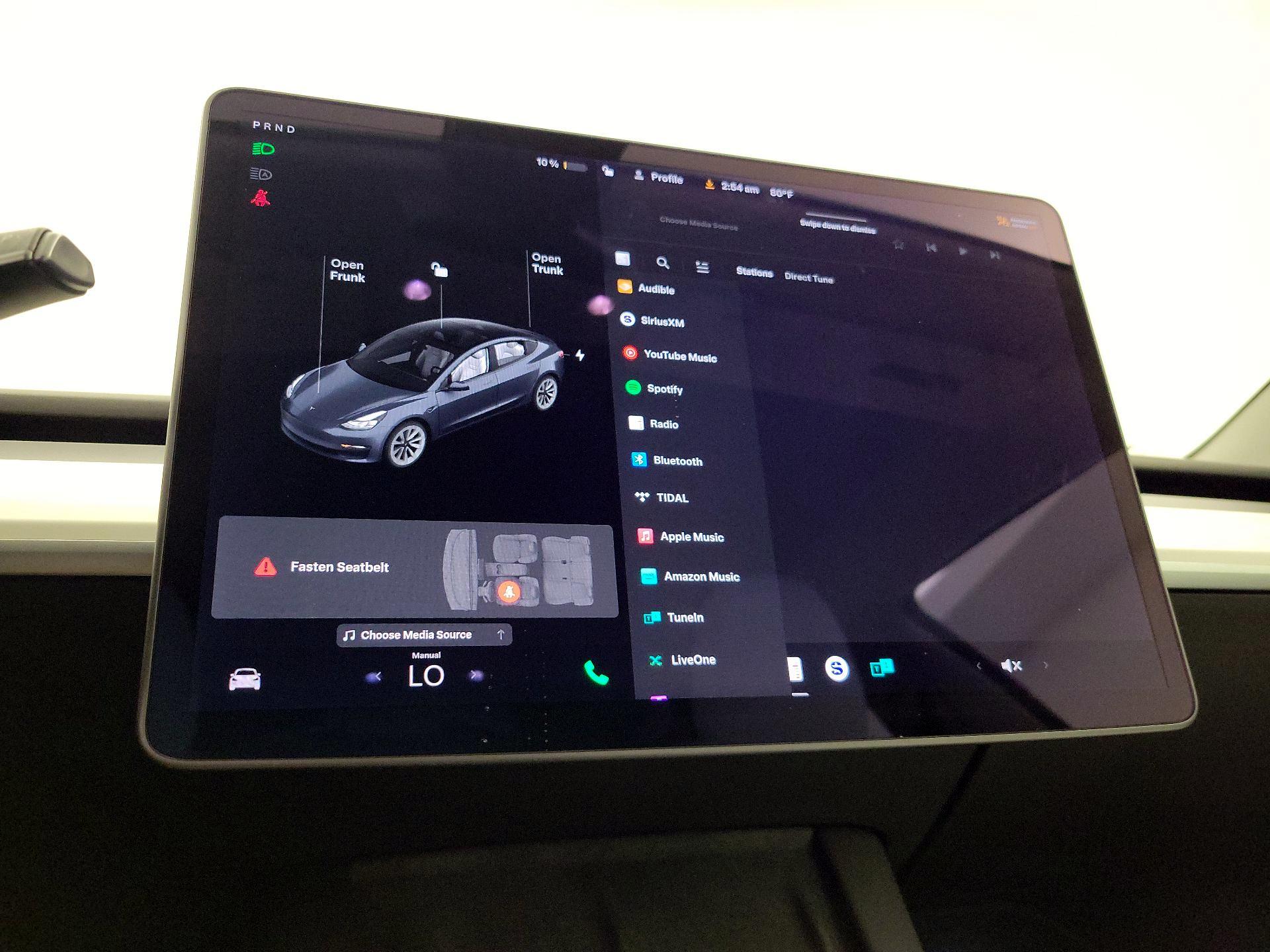 Thumbnail: 2022 Tesla Model 3 - 15