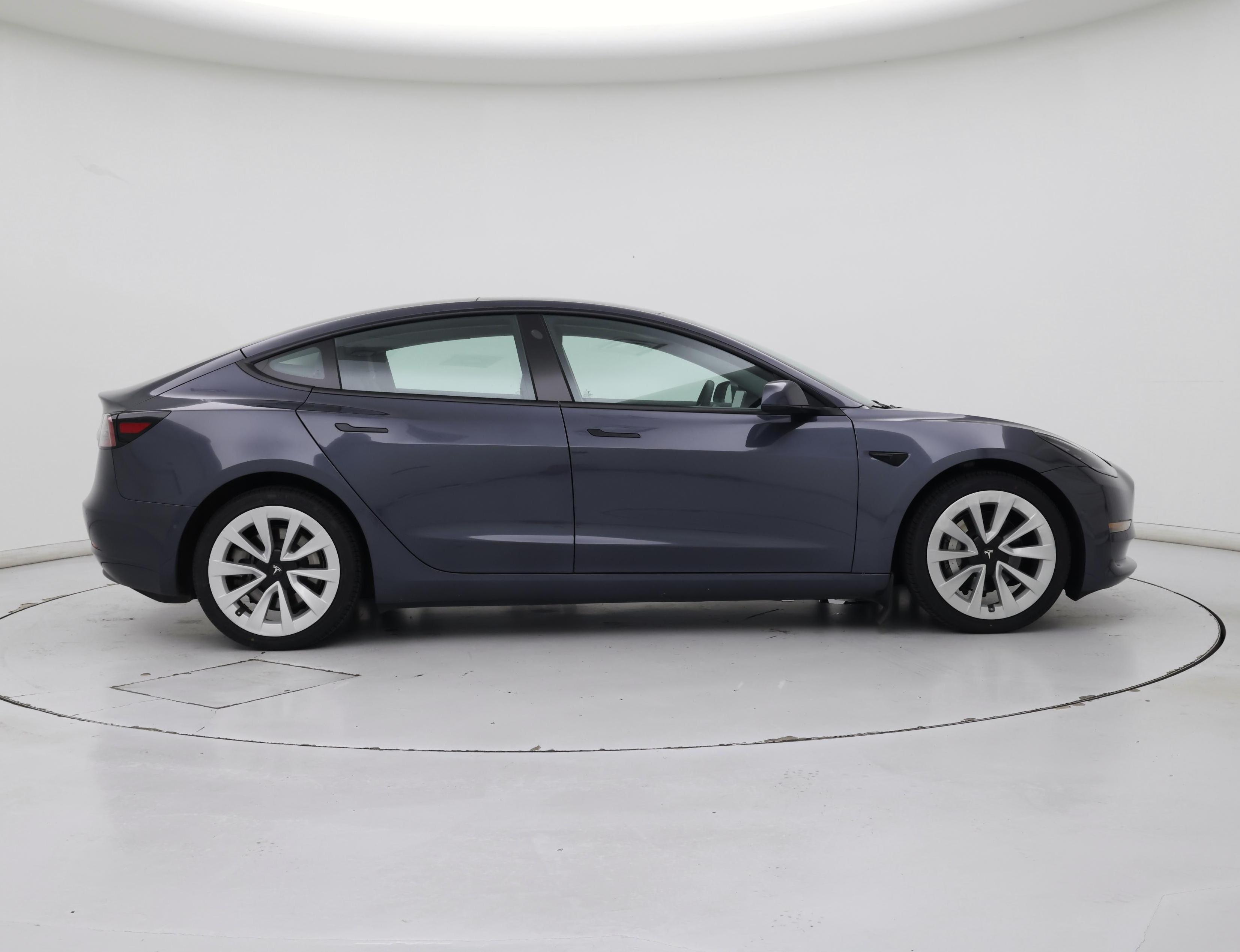 Thumbnail: 2022 Tesla Model 3 - 7