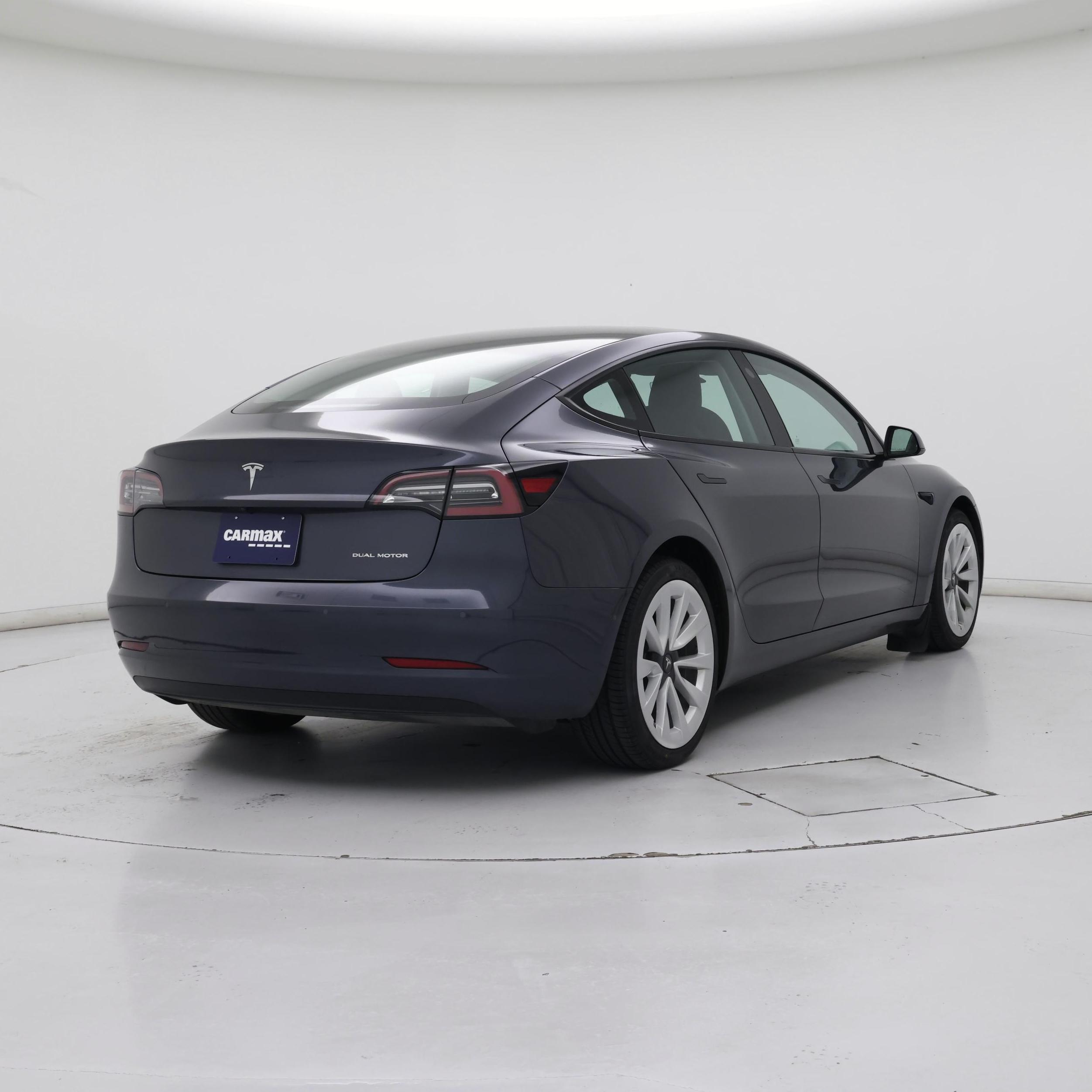 Thumbnail: 2022 Tesla Model 3 - 8
