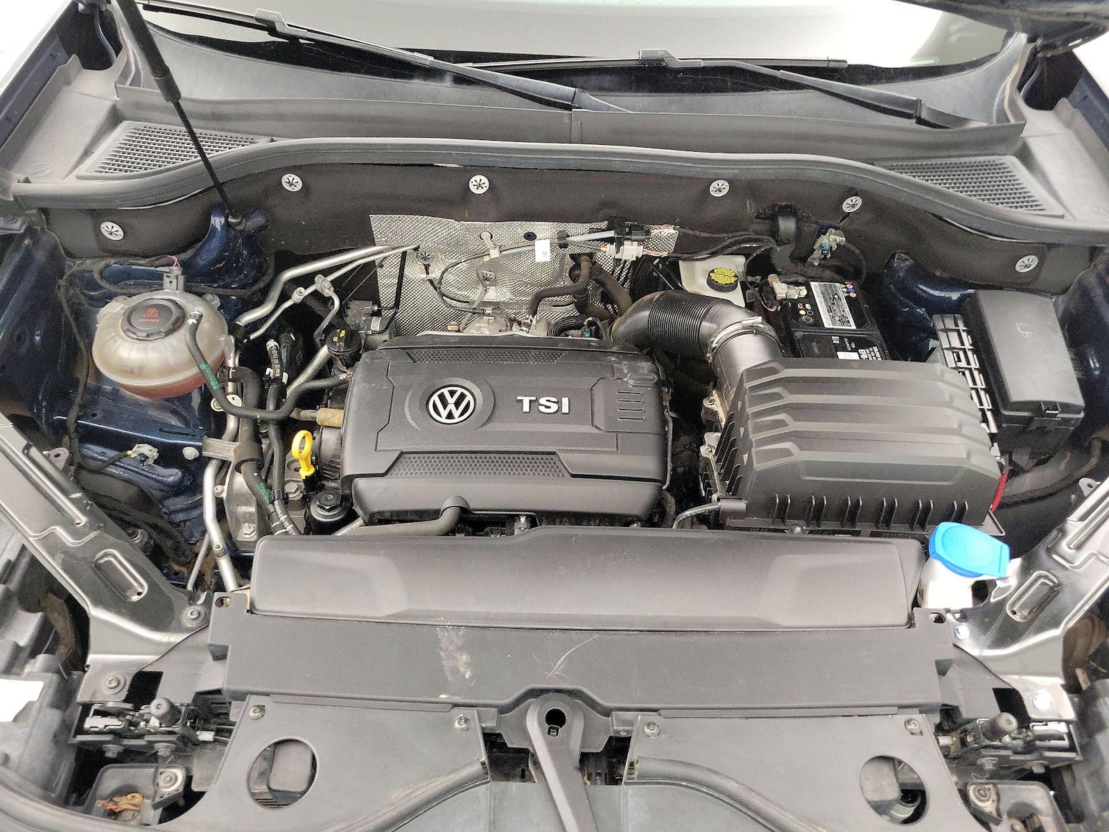 2021 Volkswagen Atlas SE w/Tech - Photo 24