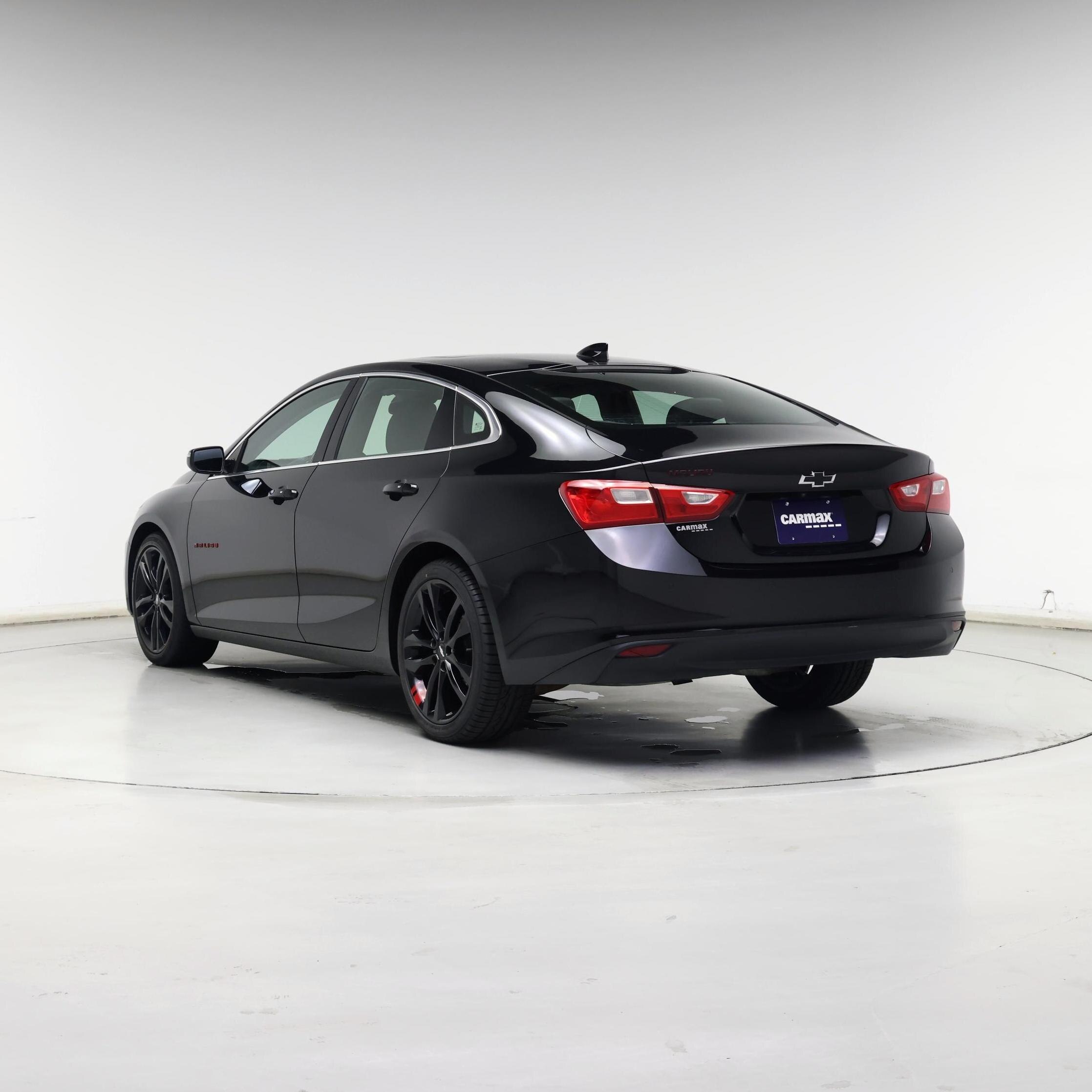 Thumbnail: 2018 Chevrolet Malibu - 2