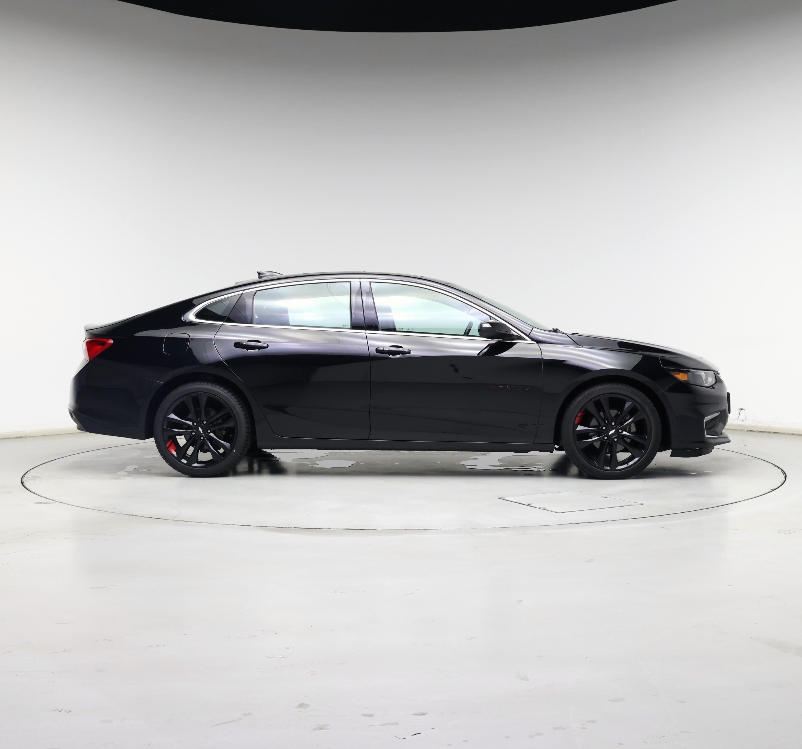 Thumbnail: 2018 Chevrolet Malibu - 7