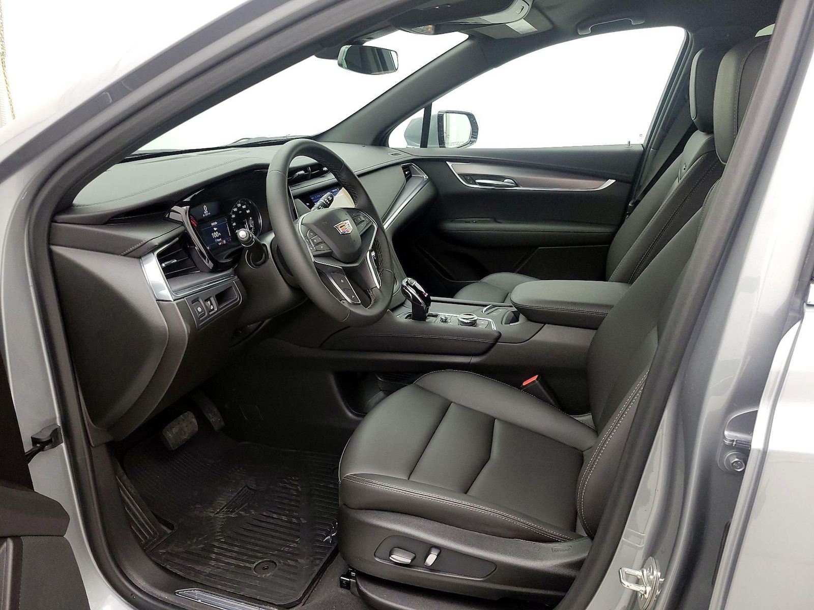 2026 Cadillac XT5 Luxury - Photo 12