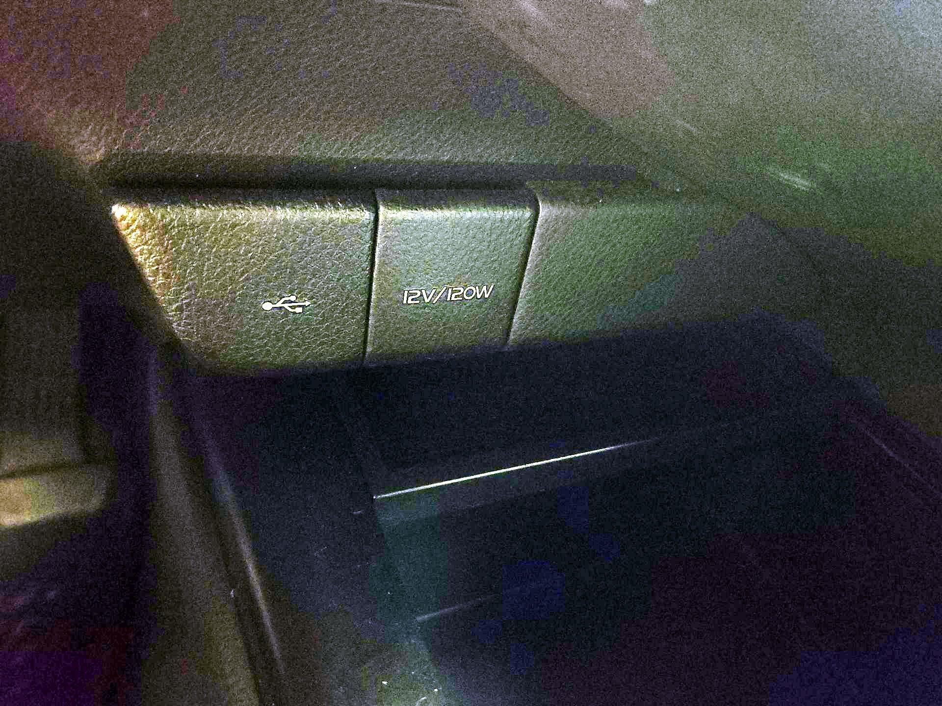 Thumbnail: 2020 Toyota Camry - 18