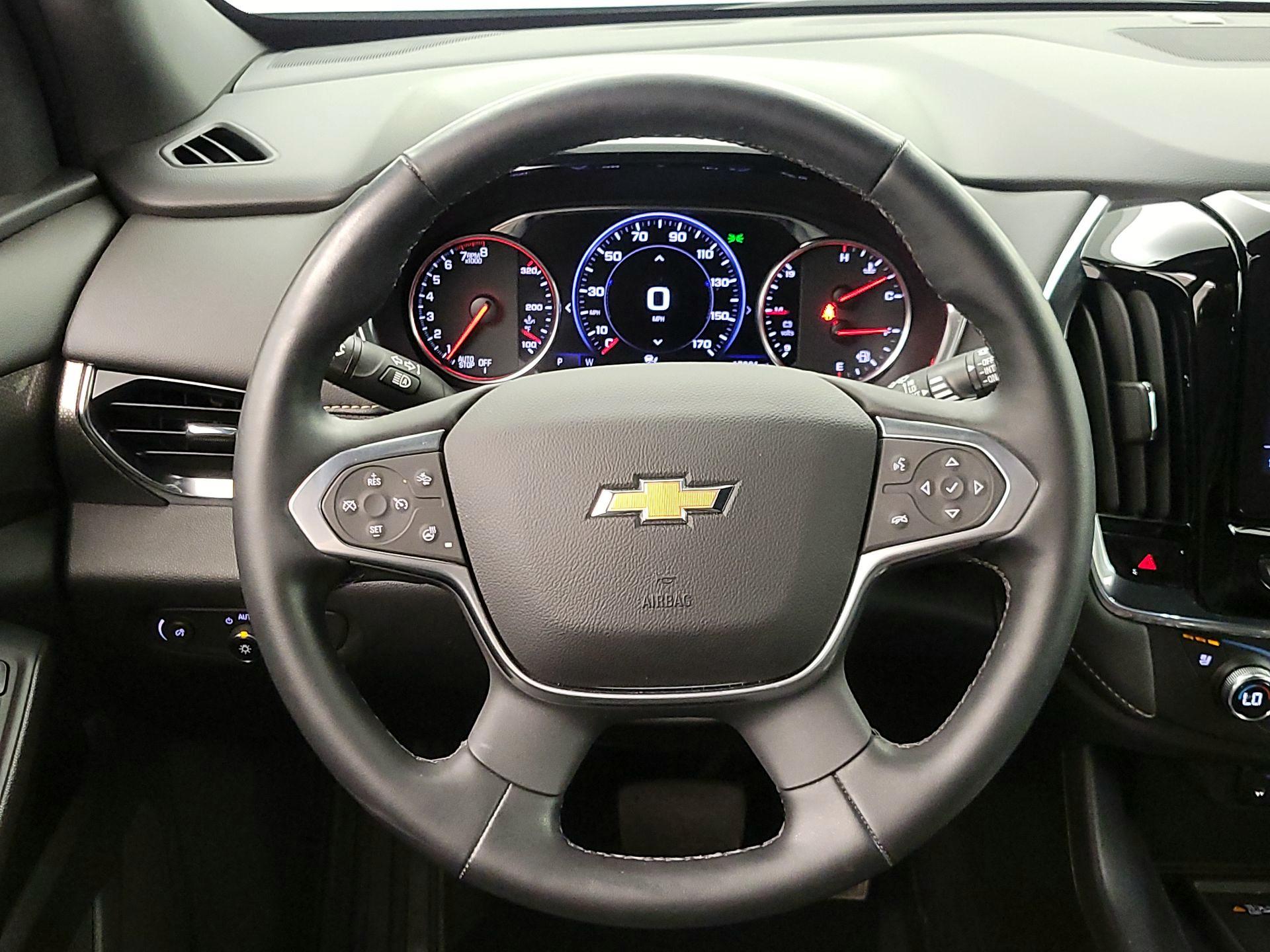 Thumbnail: 2023 Chevrolet Traverse - 10