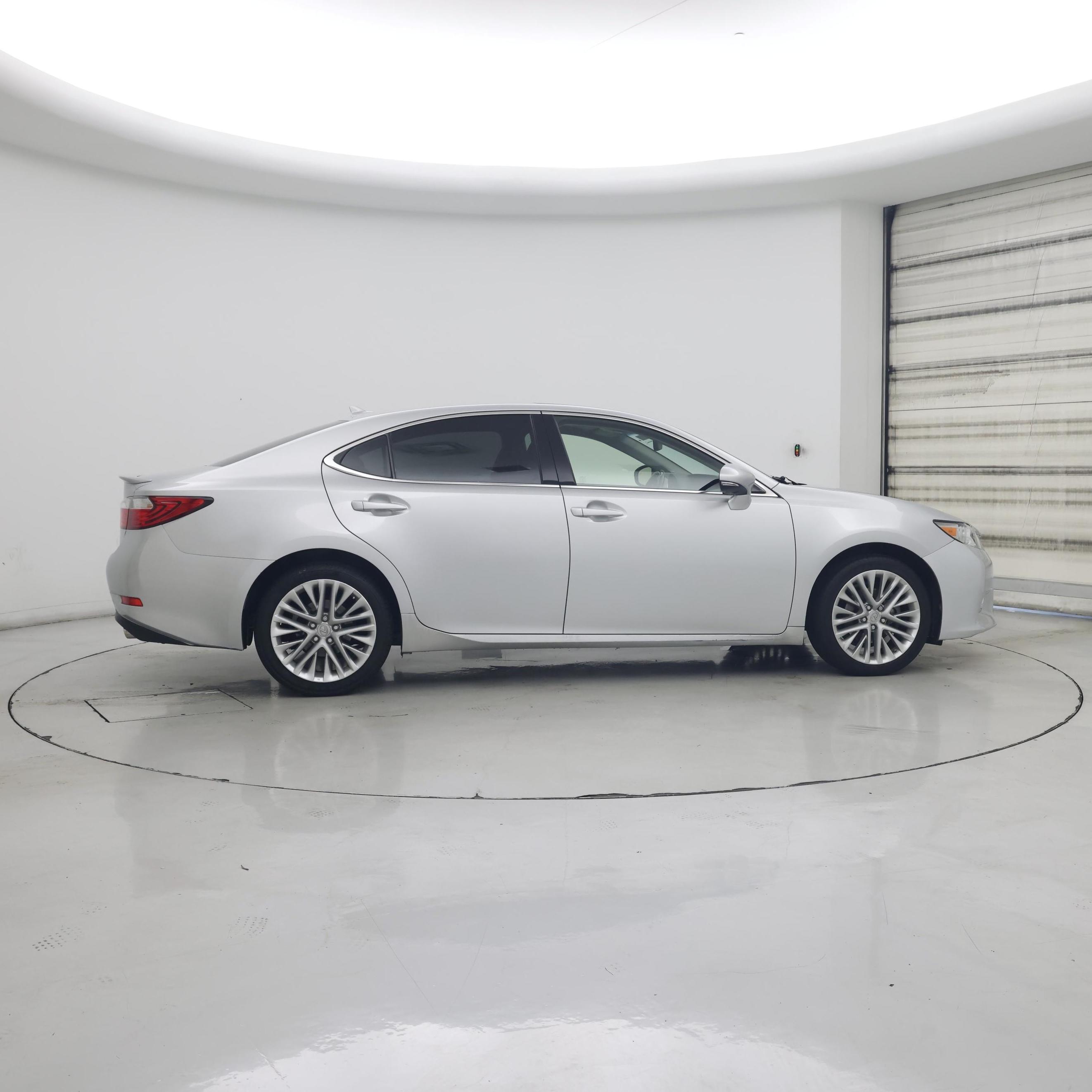 Thumbnail: 2014 Lexus ES - 7