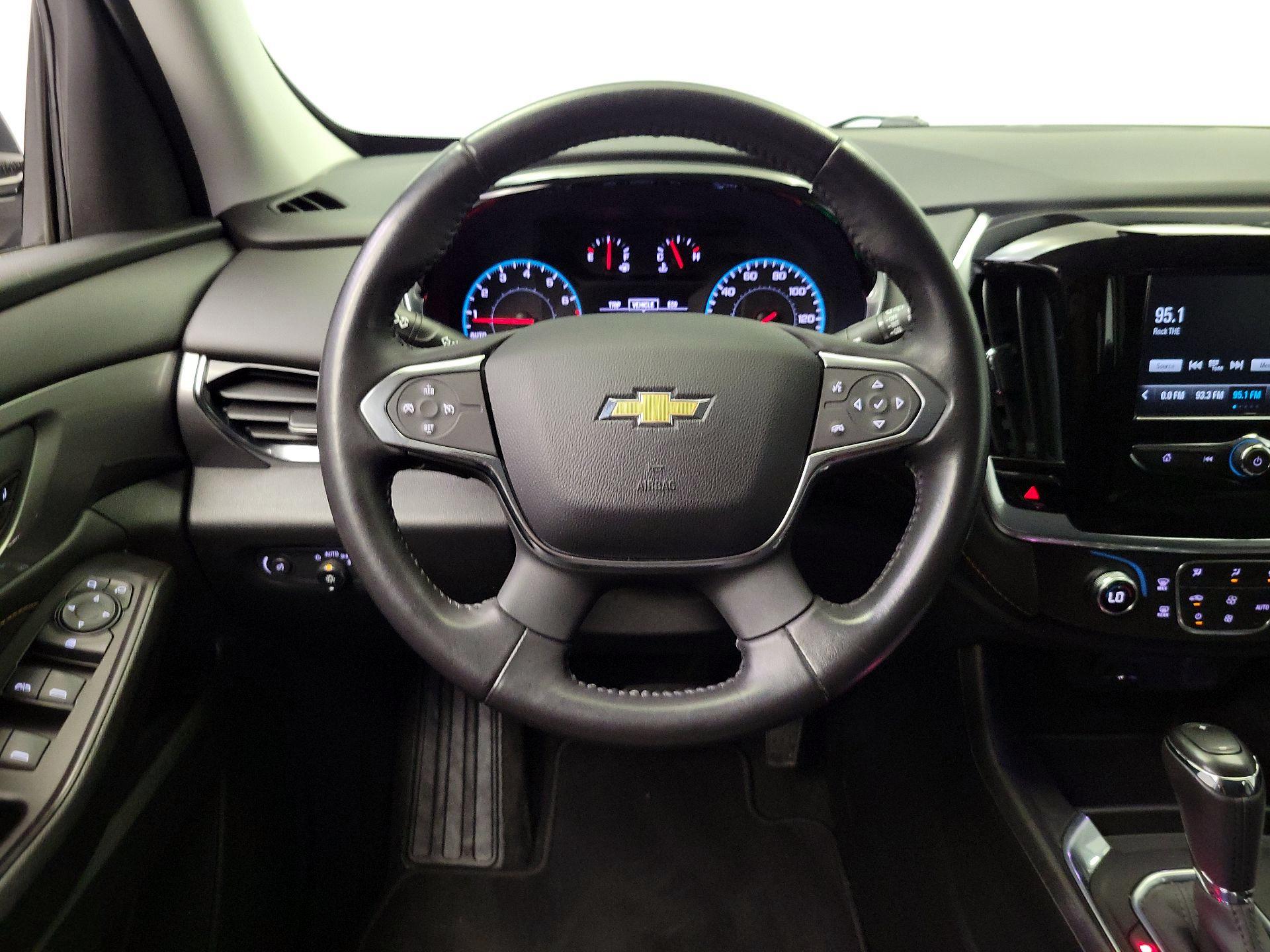Thumbnail: 2019 Chevrolet Traverse - 10