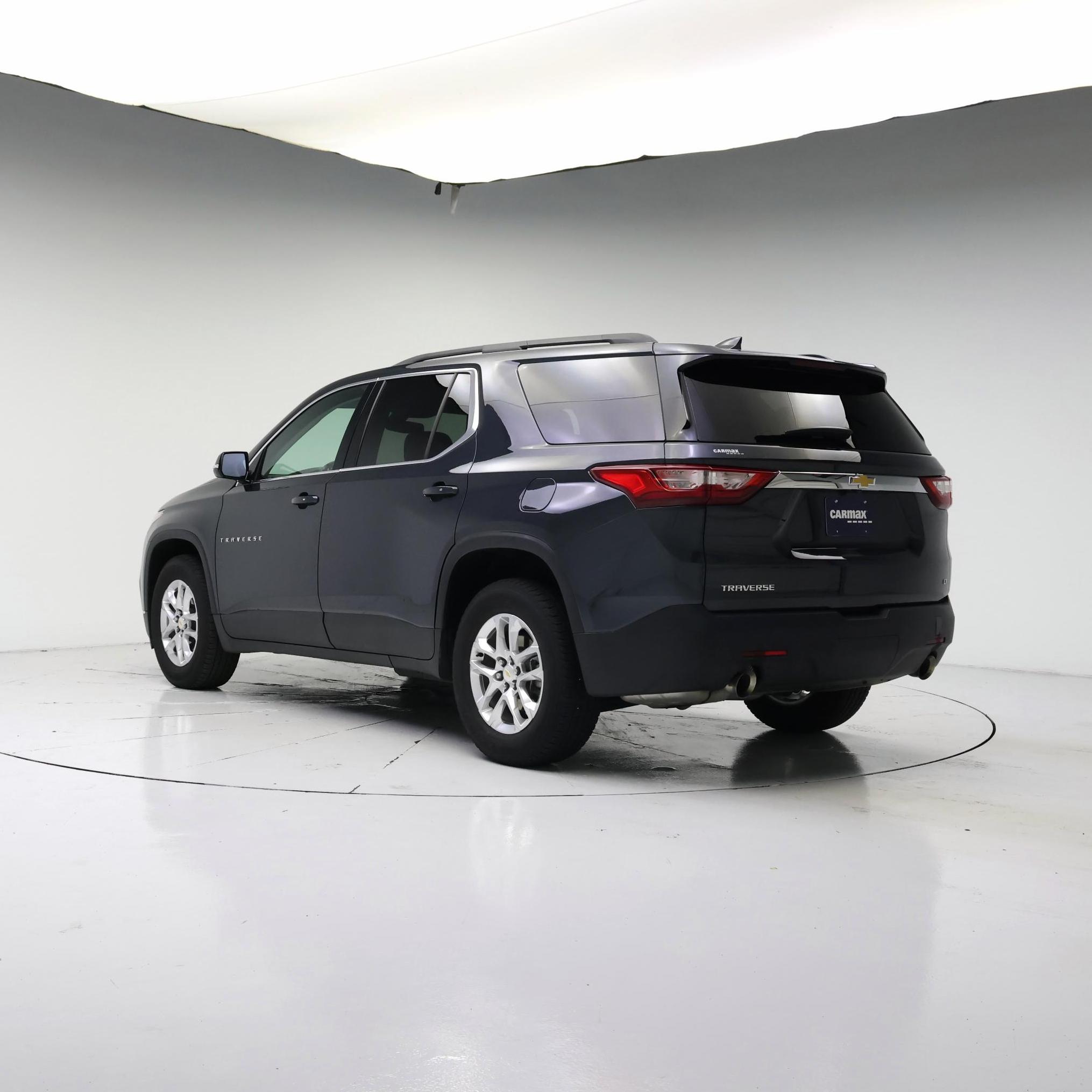 Thumbnail: 2019 Chevrolet Traverse - 2