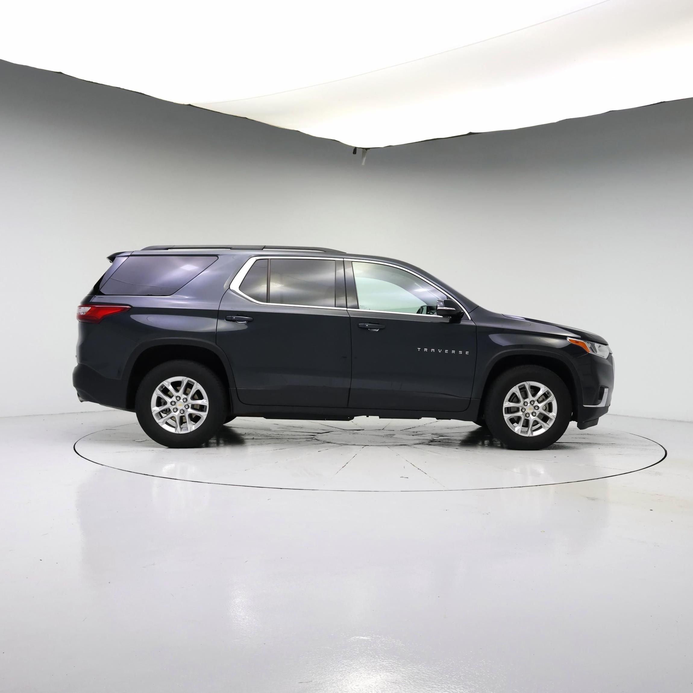 Thumbnail: 2019 Chevrolet Traverse - 7