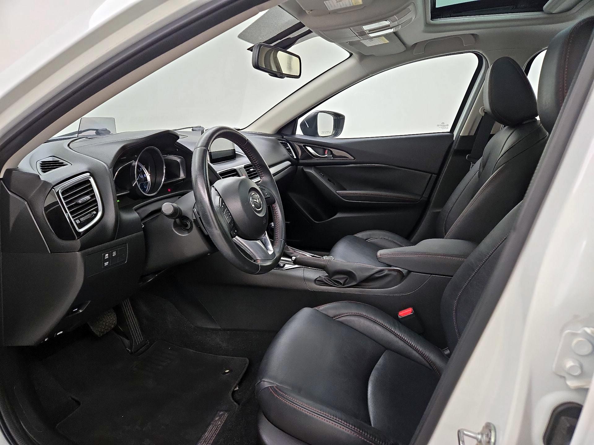 Thumbnail: 2016 Mazda Mazda3 - 11