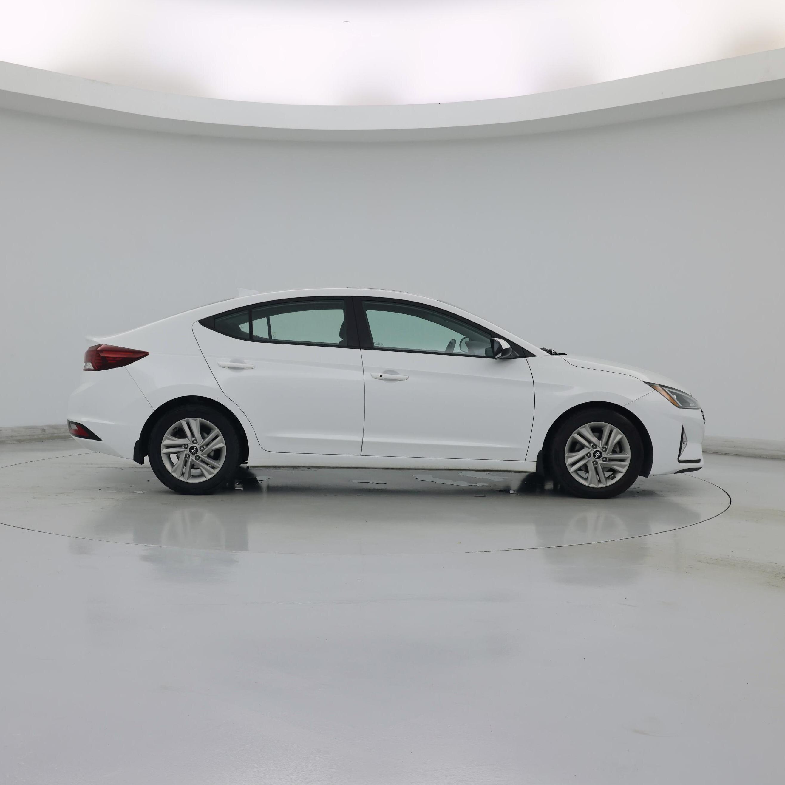 Thumbnail: 2020 Hyundai Elantra - 7