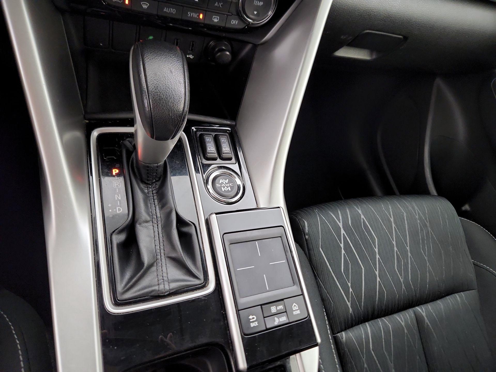 Thumbnail: 2019 Mitsubishi Eclipse Cross - 18