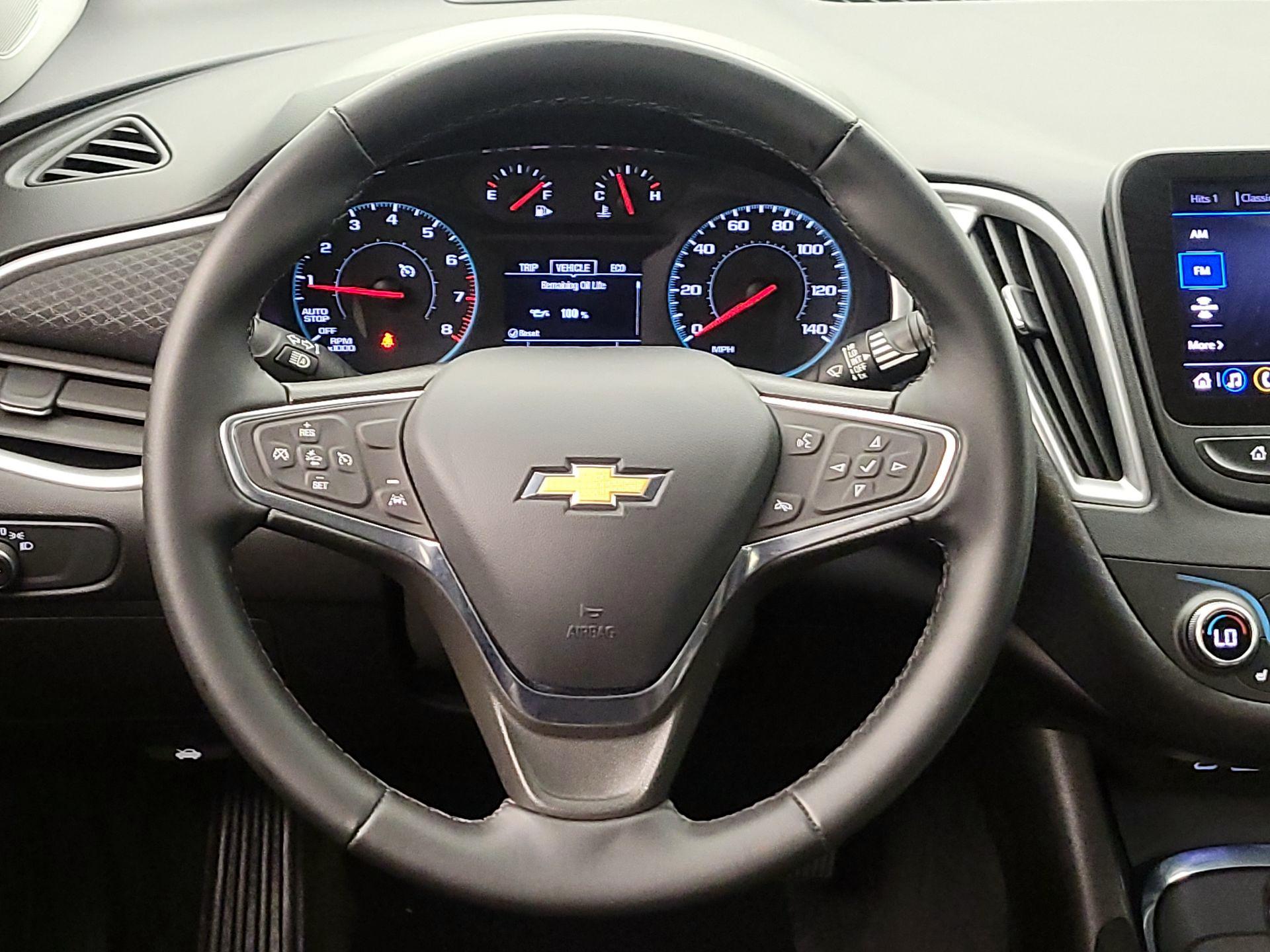 Thumbnail: 2024 Chevrolet Malibu - 10