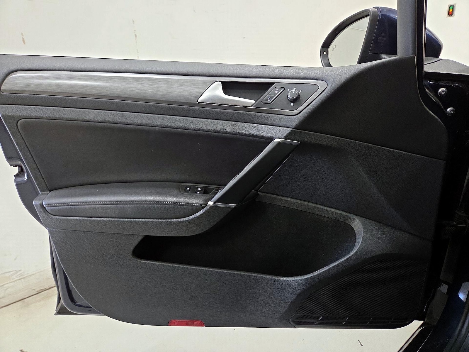 2018 Volkswagen Golf SE - Photo 13