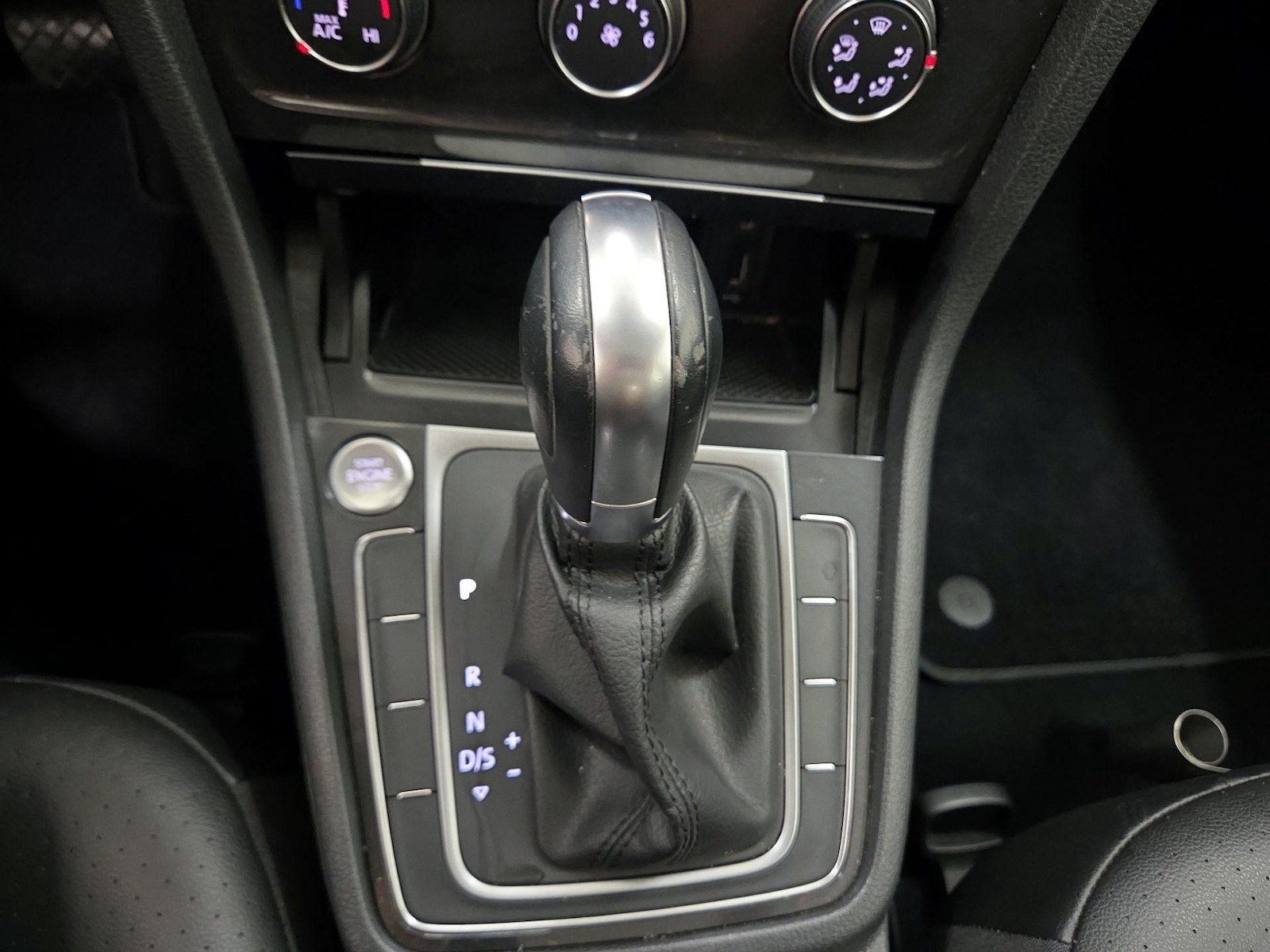 2018 Volkswagen Golf SE - Photo 18