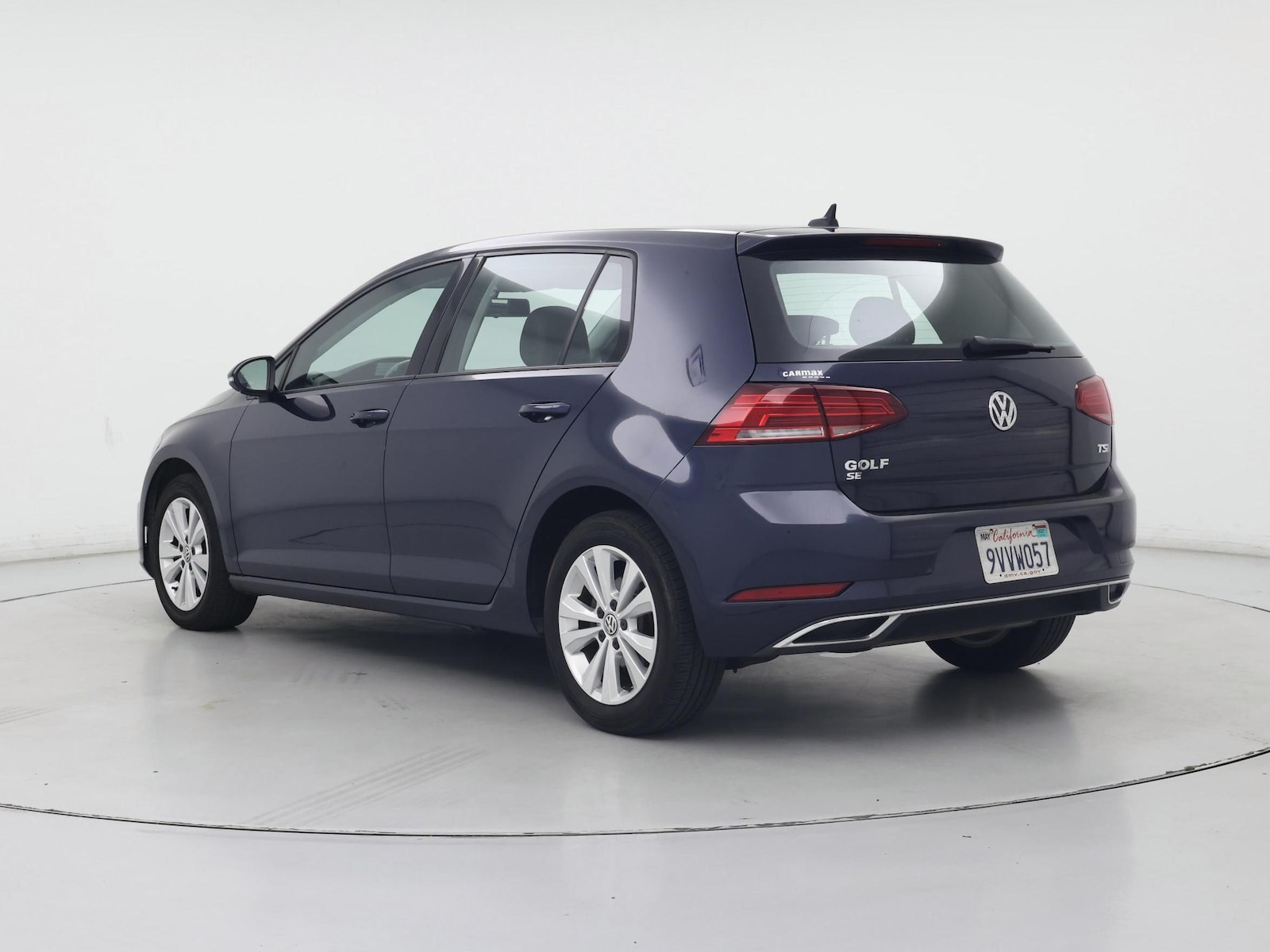 2018 Volkswagen Golf SE - Photo 3