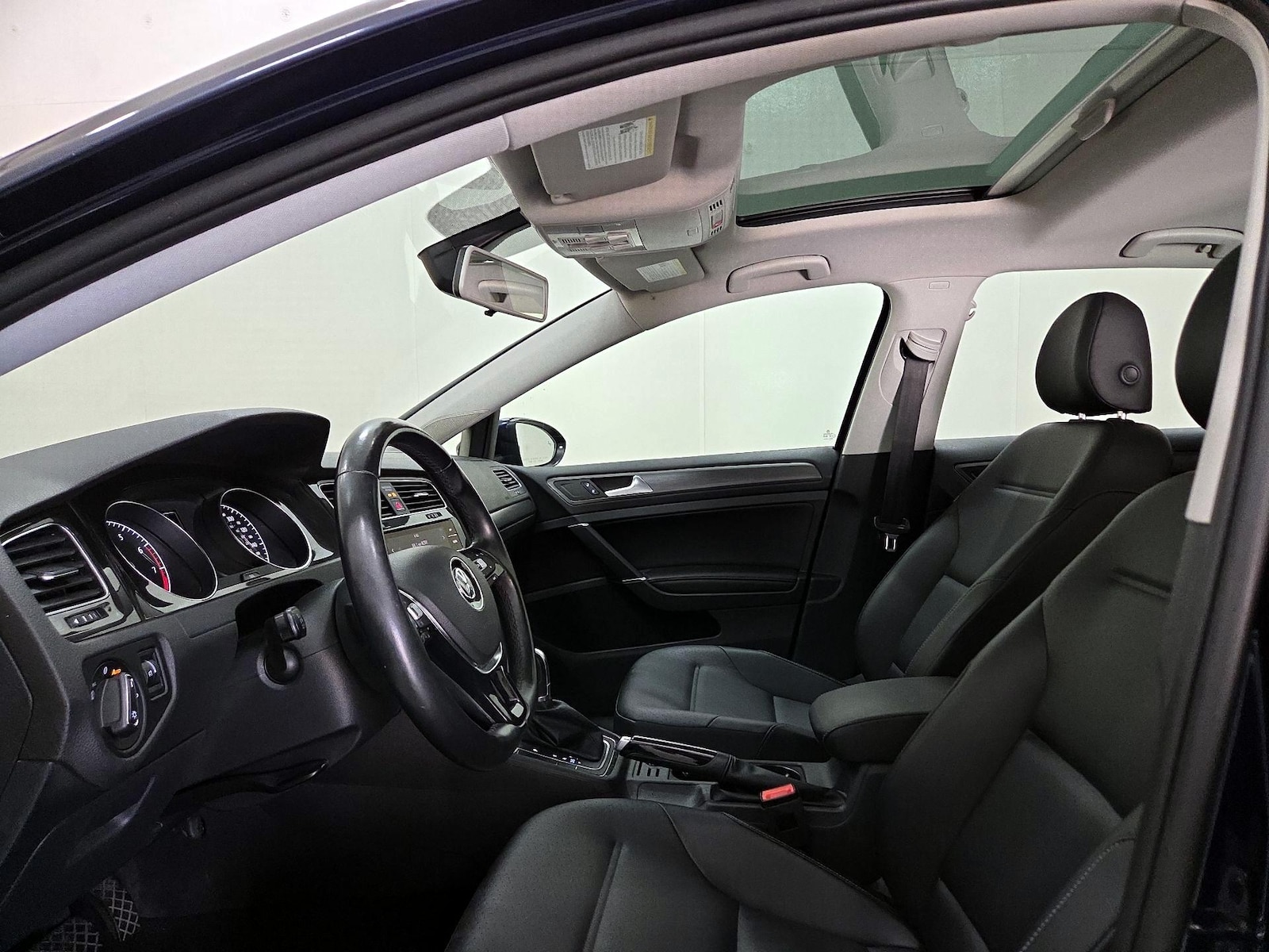2018 Volkswagen Golf SE - Photo 20
