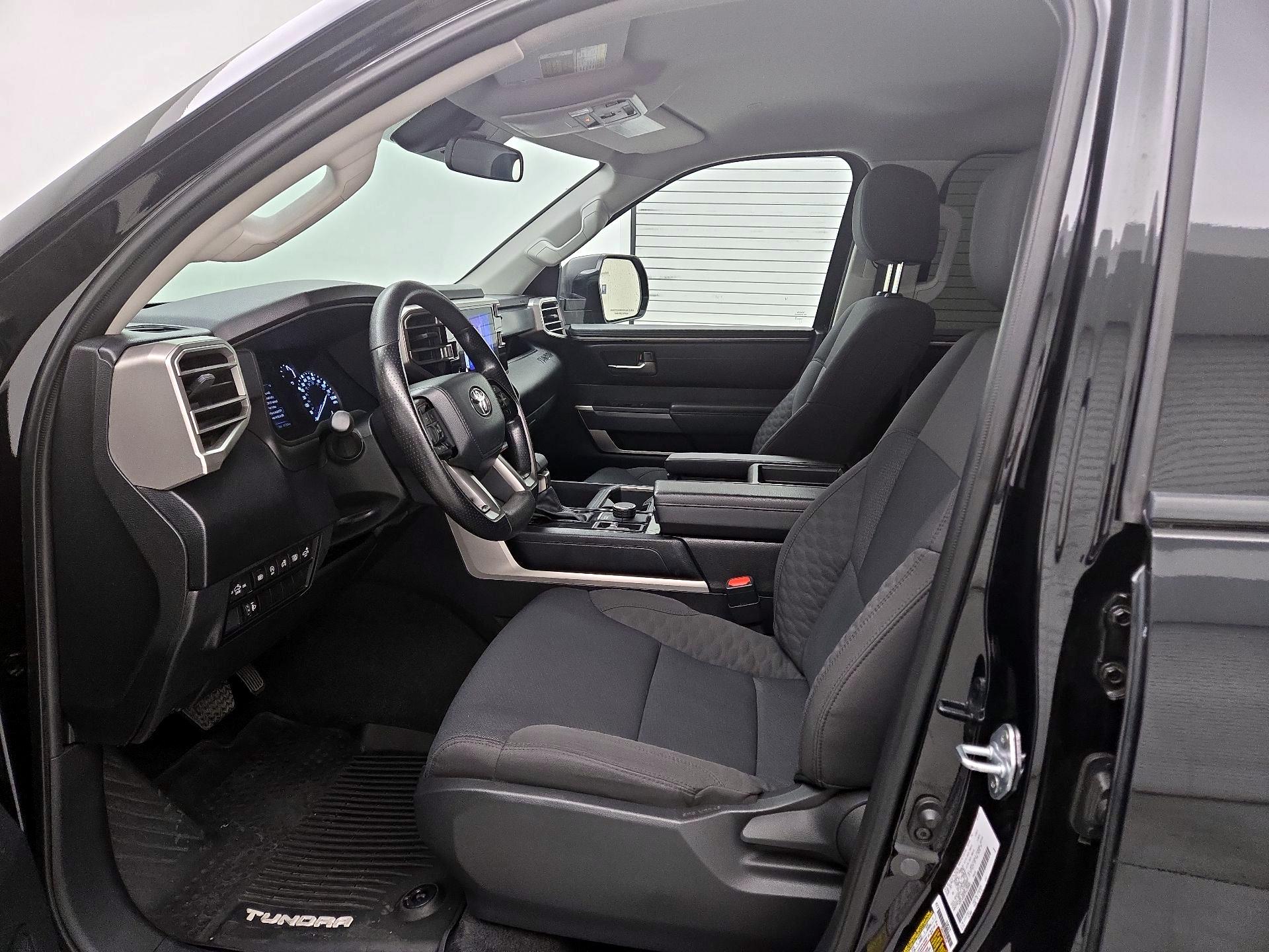 Thumbnail: 2023 Toyota Tundra - 11