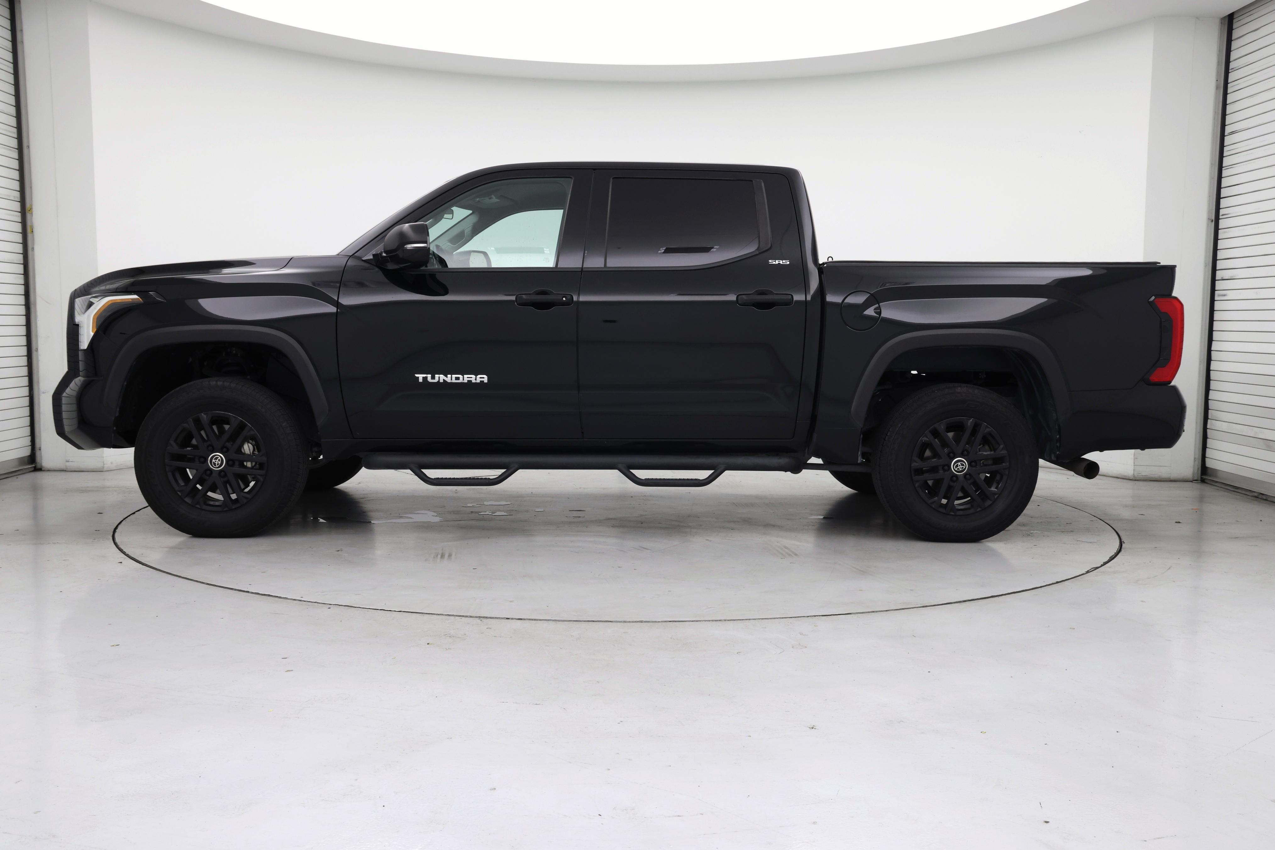 Thumbnail: 2023 Toyota Tundra - 3