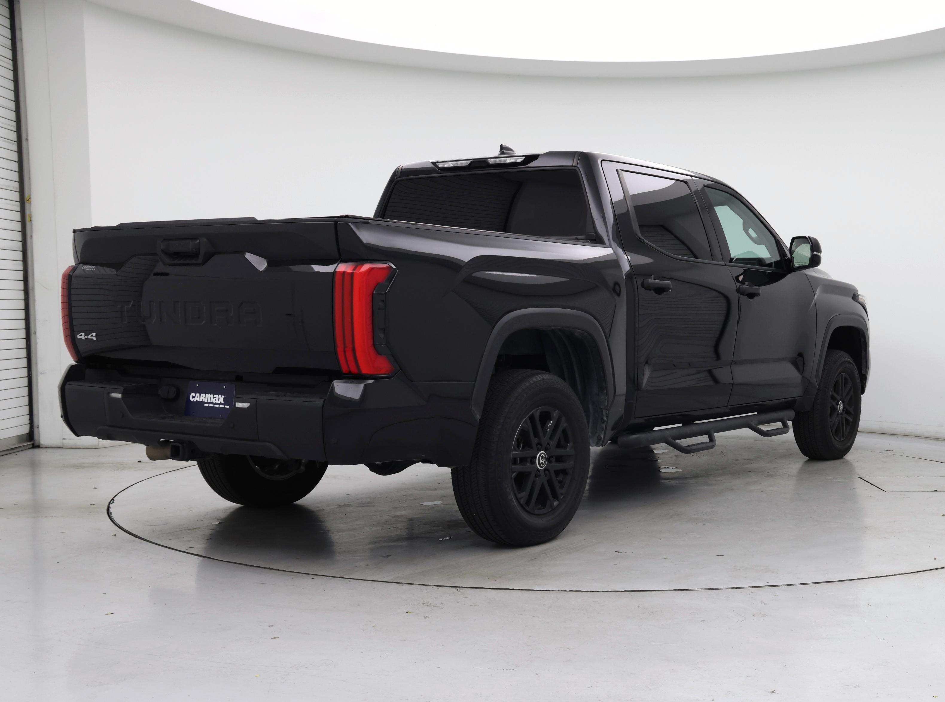 Thumbnail: 2023 Toyota Tundra - 8