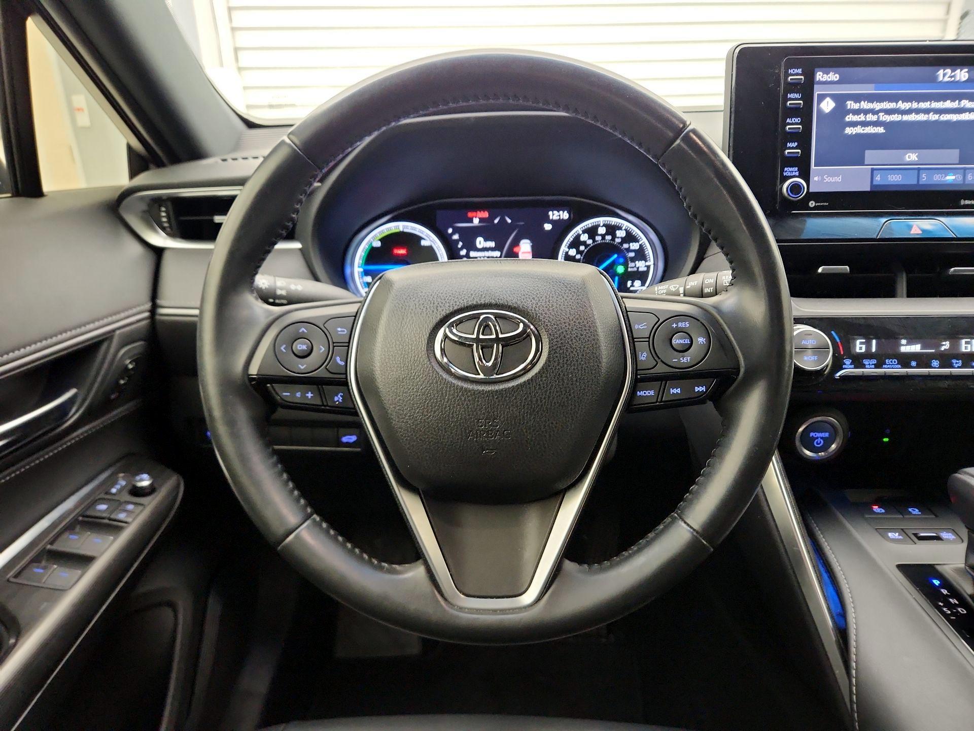 Thumbnail: 2021 Toyota Venza - 10