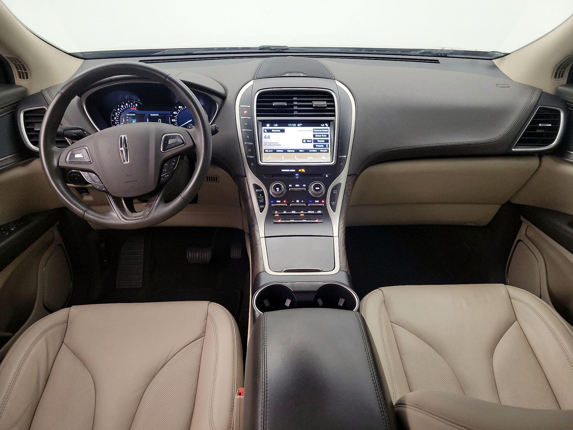 Thumbnail: 2017 Lincoln MKX - 9