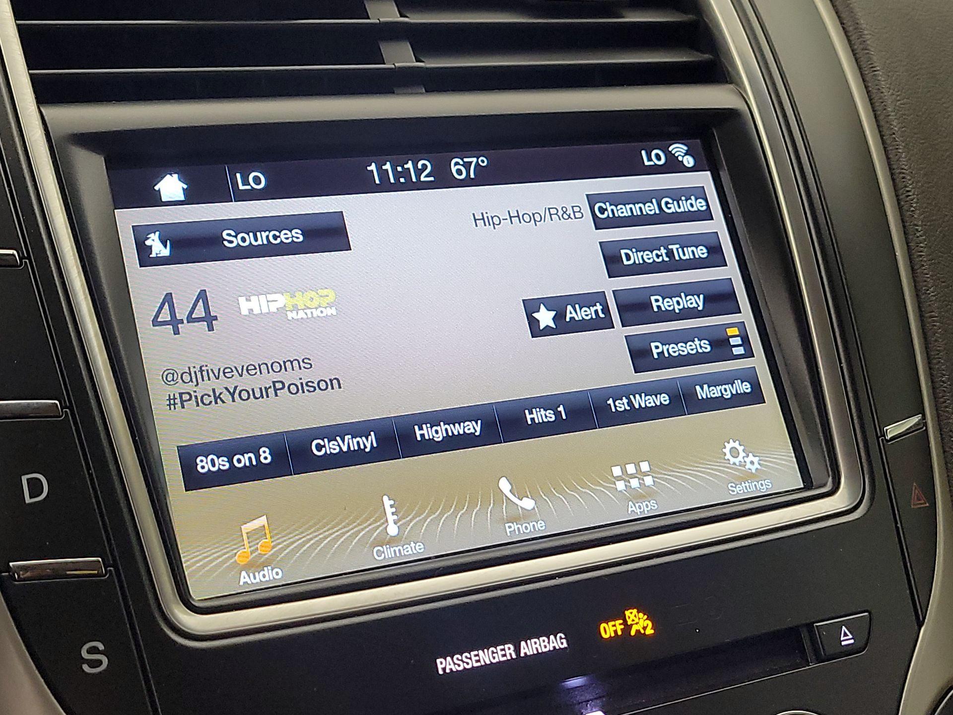 Thumbnail: 2017 Lincoln MKX - 15