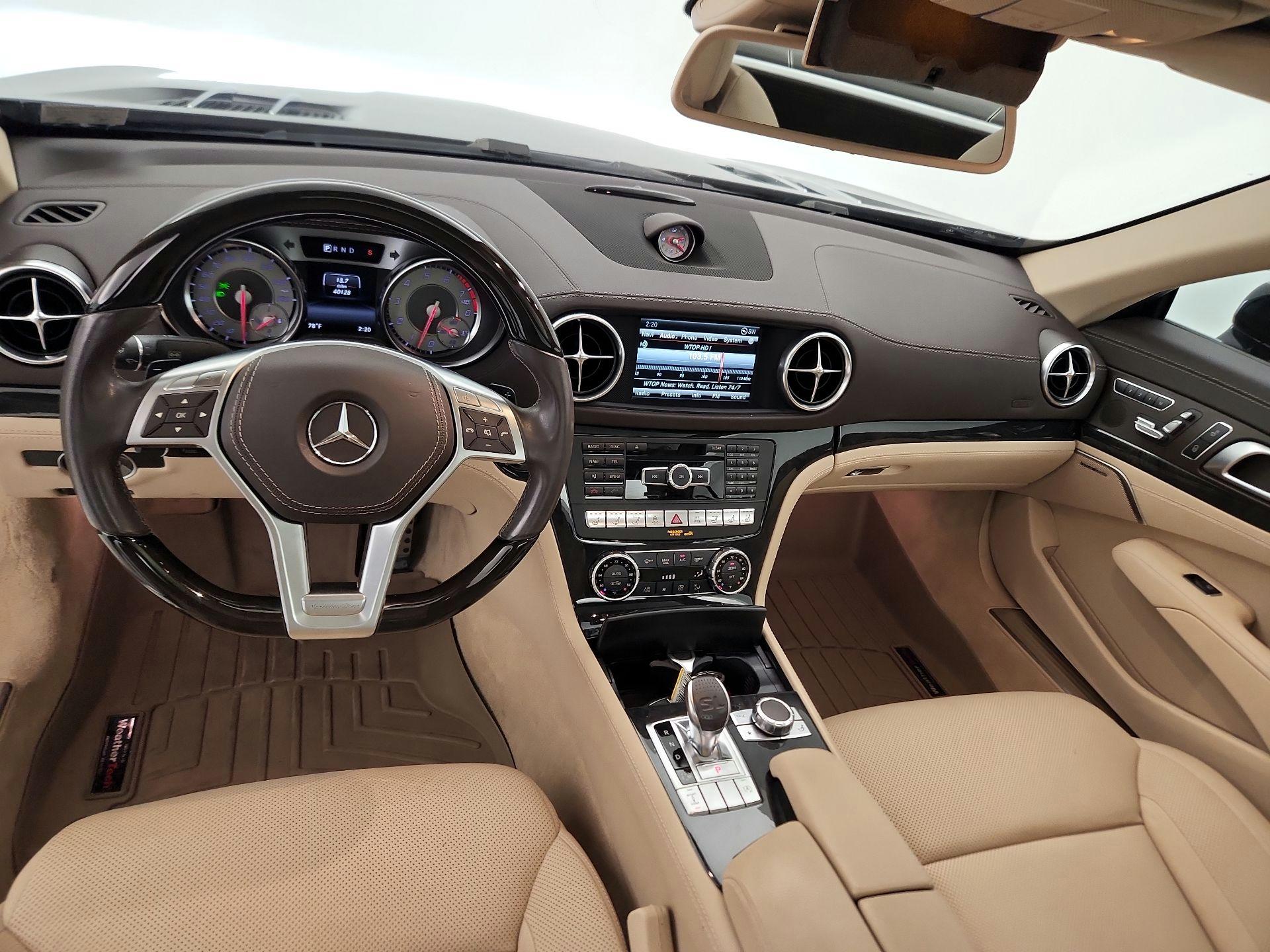 Thumbnail: 2016 Mercedes-Benz SL-Class - 9