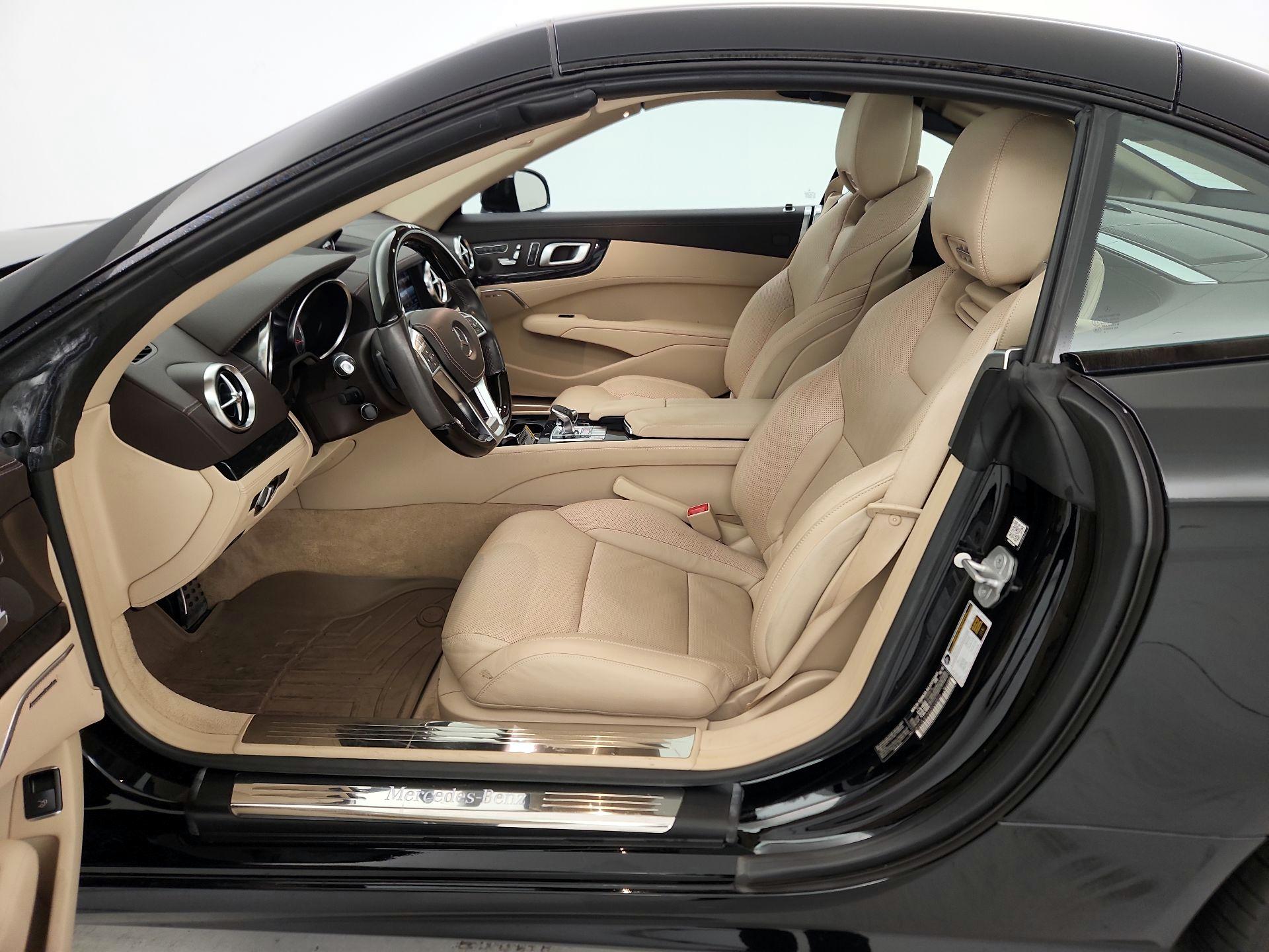 Thumbnail: 2016 Mercedes-Benz SL-Class - 11